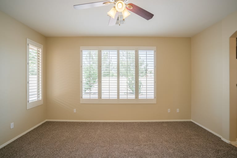 Photo 14 of 30 - 14226 Shaw Butte Dr N, Surprise, AZ 85379