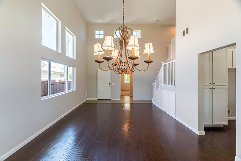 Photo 5 of 27 - 4288 Suffolk St, Jurupa Valley, CA 92509