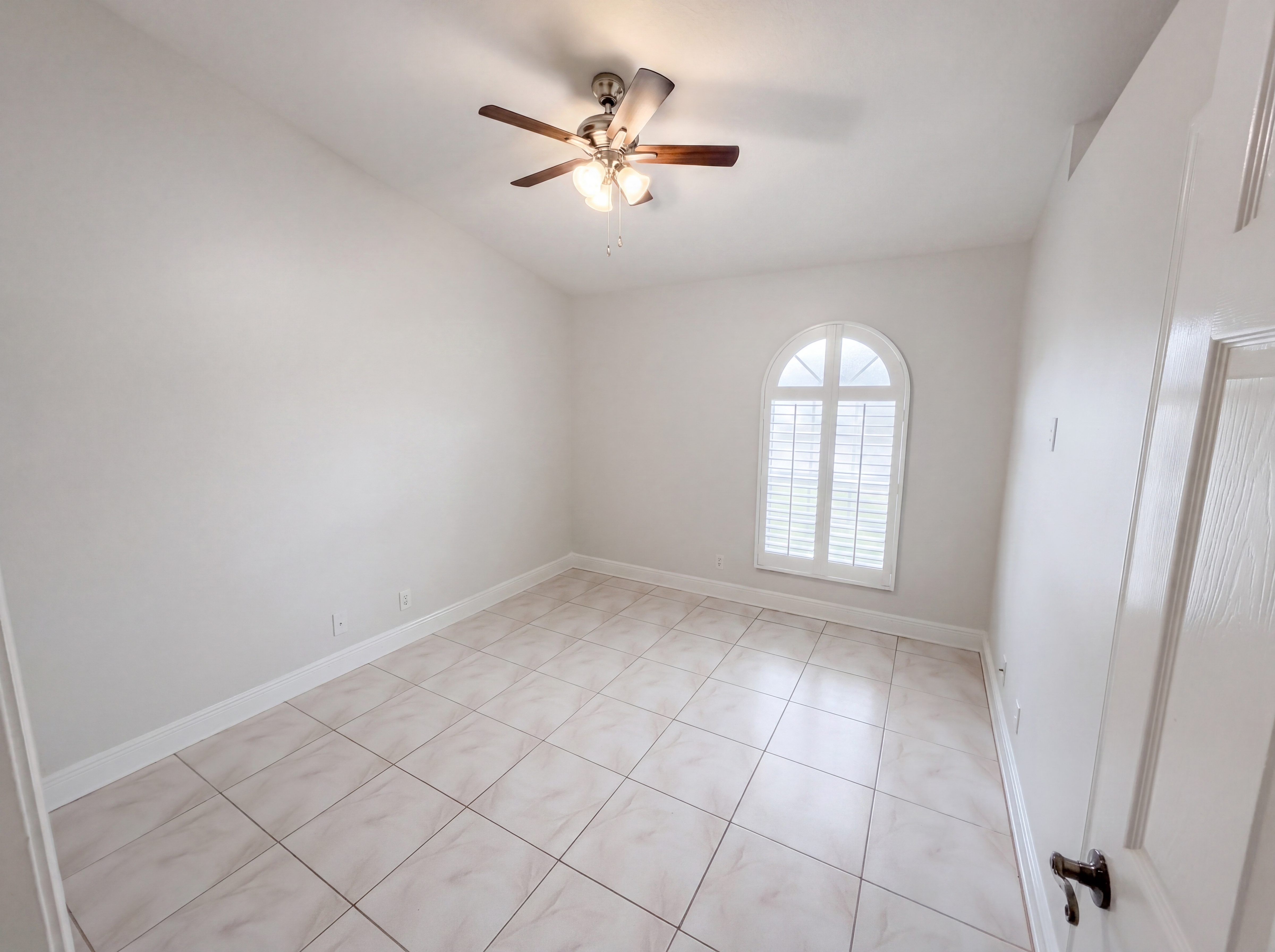 Photo 17 of 28 of 4614 Zoltan Dr, Titusville, FL