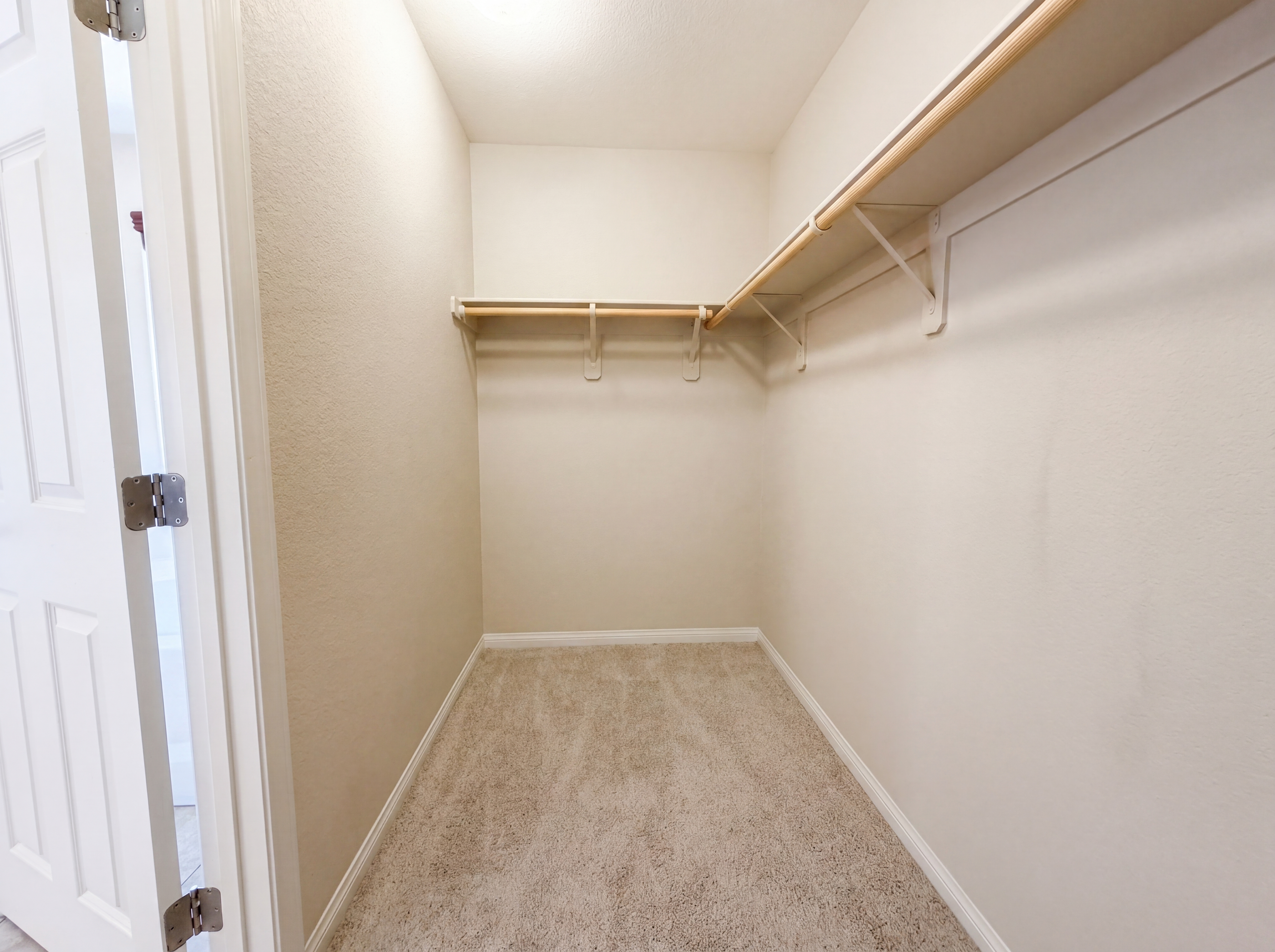 Photo 13 of 23 of 6472 Haypress Ct, Las Vegas, NV