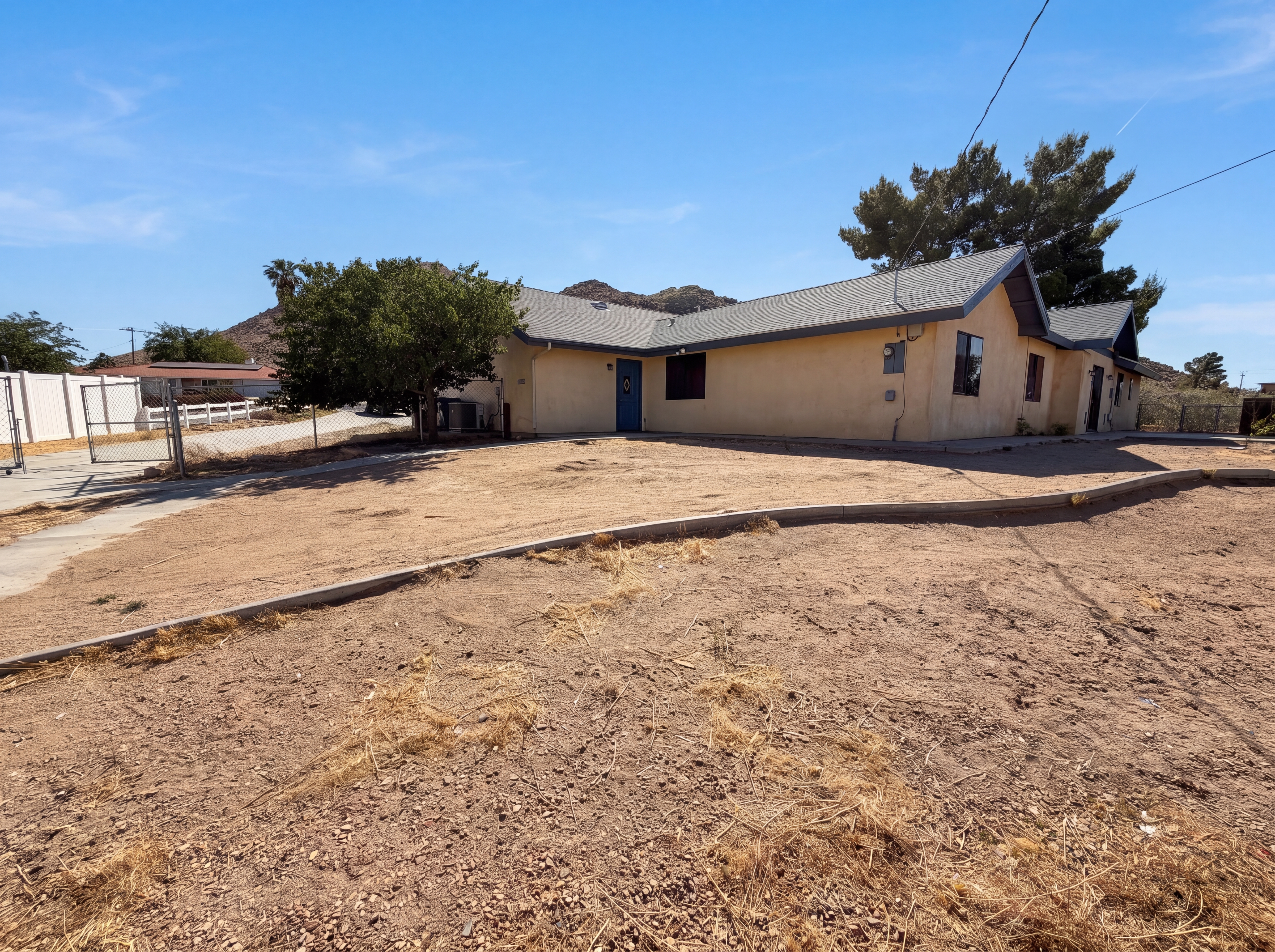 Photo 24 of 29 of 15852 Mandan Rd, Apple Valley, CA