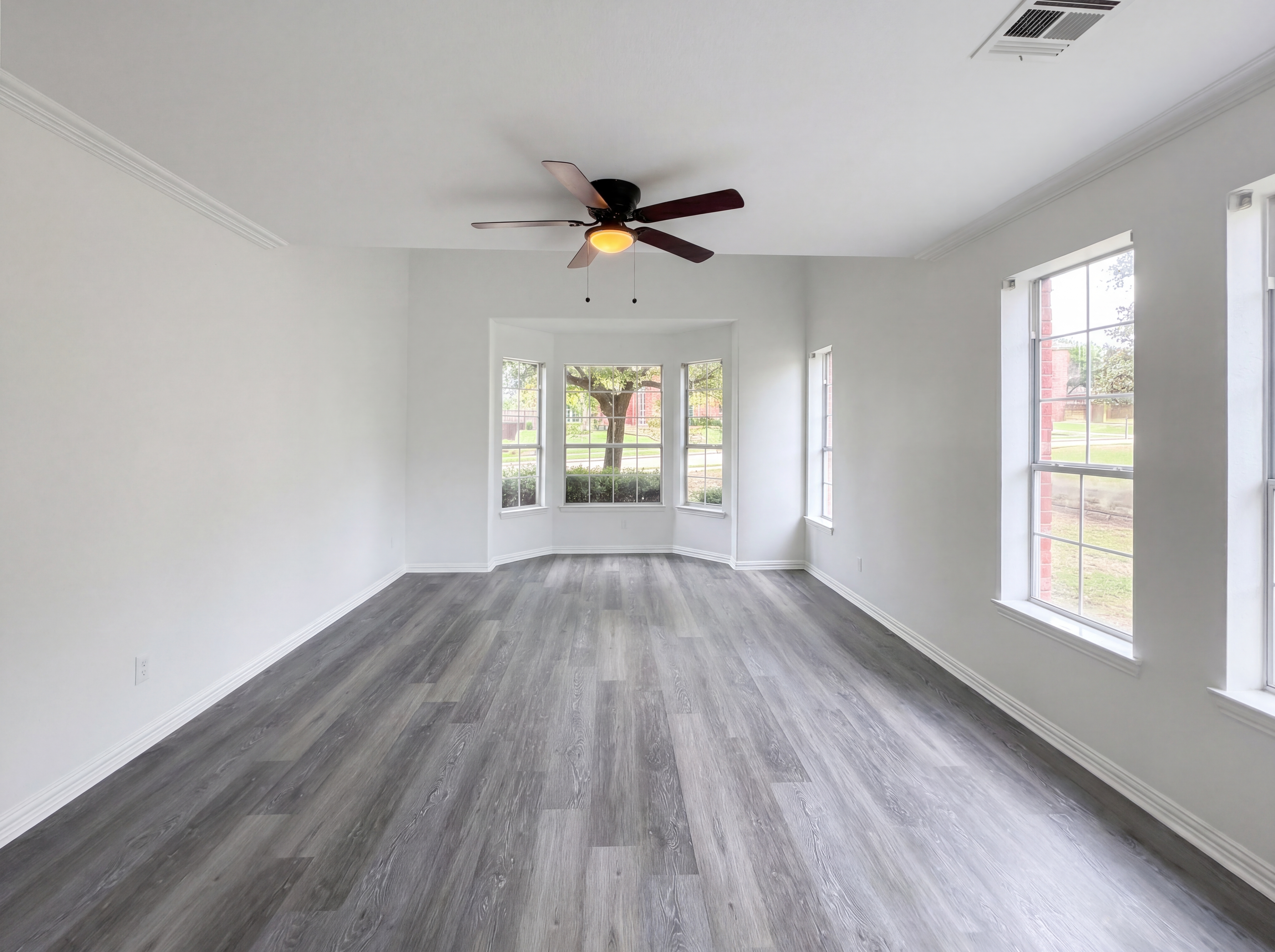 Photo 9 of 23 of 3853 Wintergreen Dr, Plano, TX