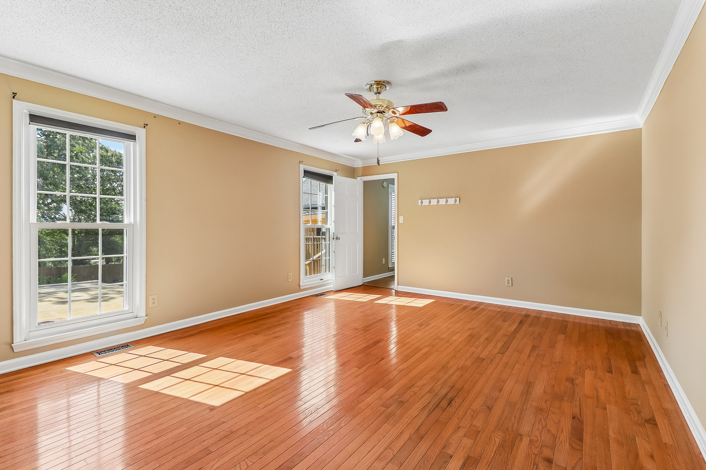 Photo 3 of 41 of 453 Highlands Ct, Augusta, GA