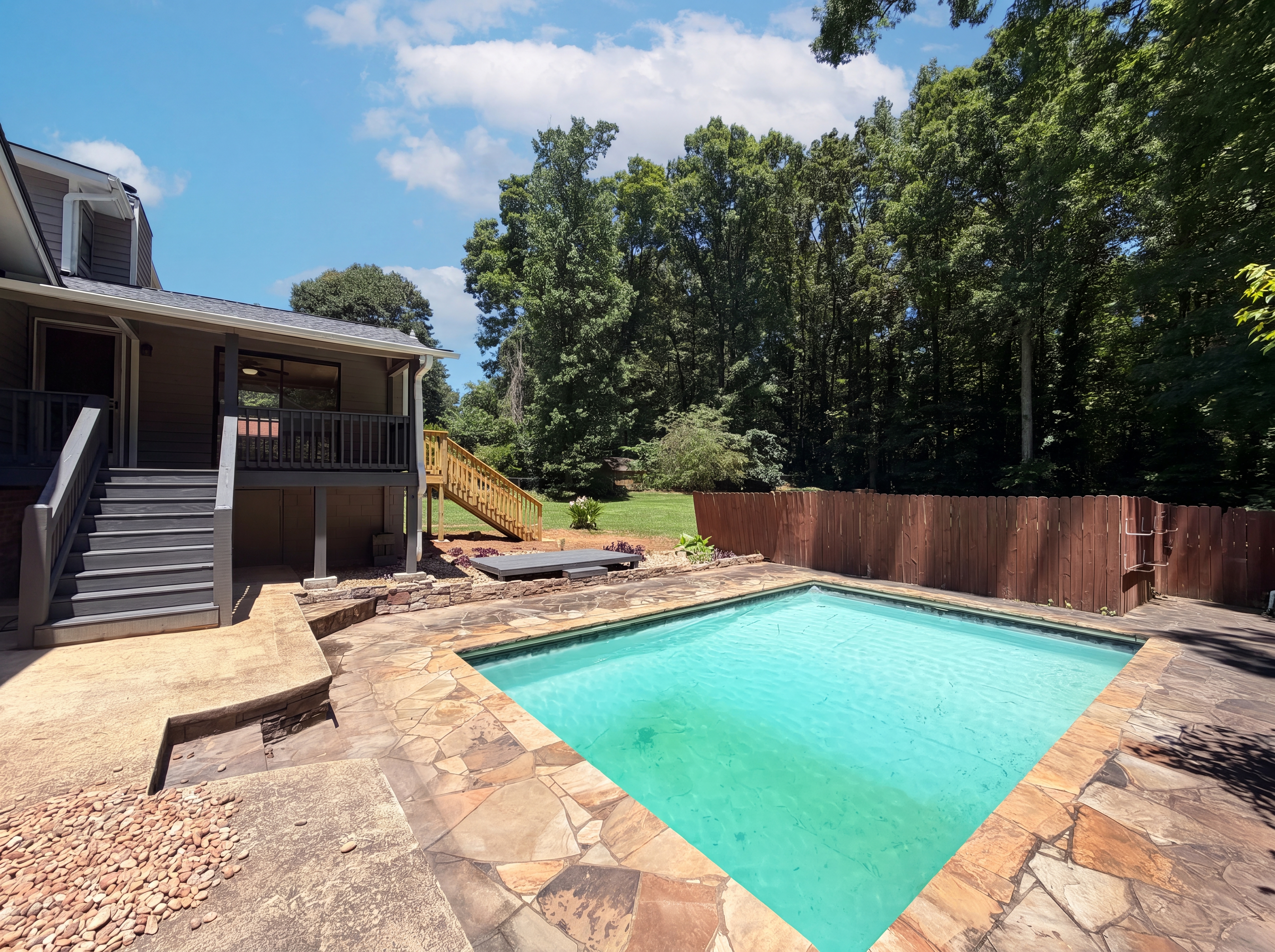 Photo 21 of 27 of 104 Belair Ln, Stockbridge, GA