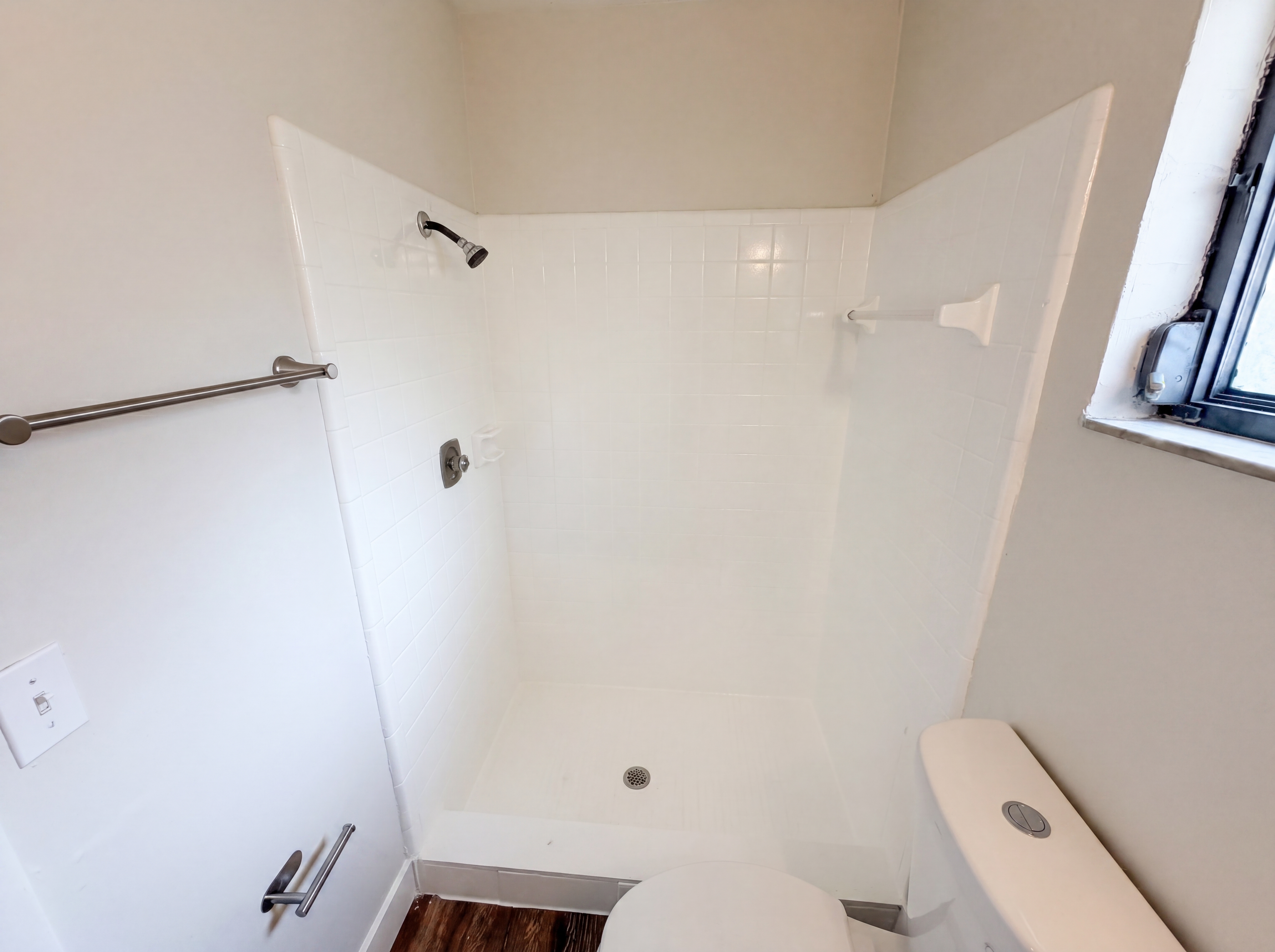 Photo 9 of 25 of 2768 Galatian Pl, Orlando, FL