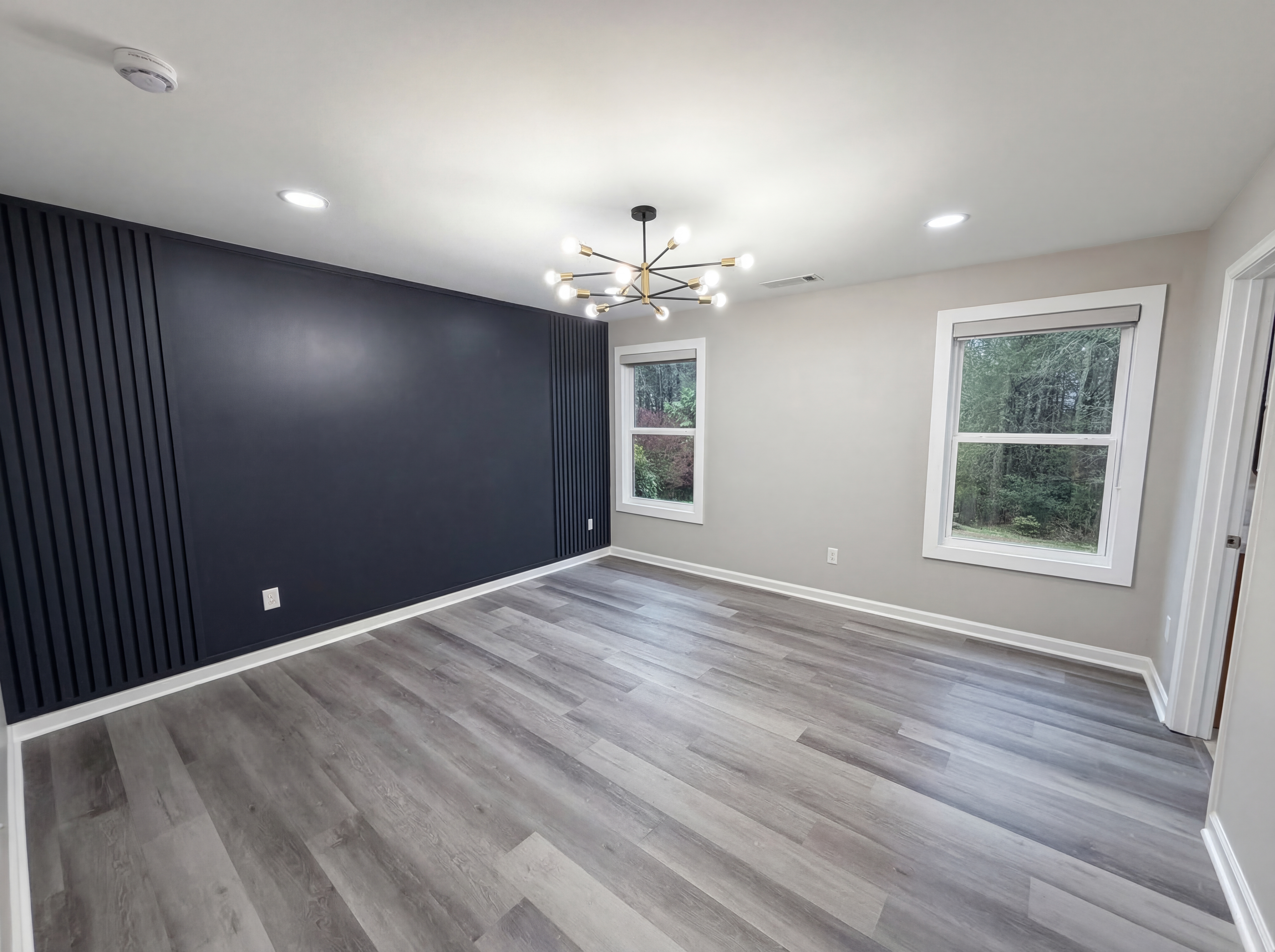 Photo 4 of 19 of 4241 Grady Smith Rd, Loganville, GA