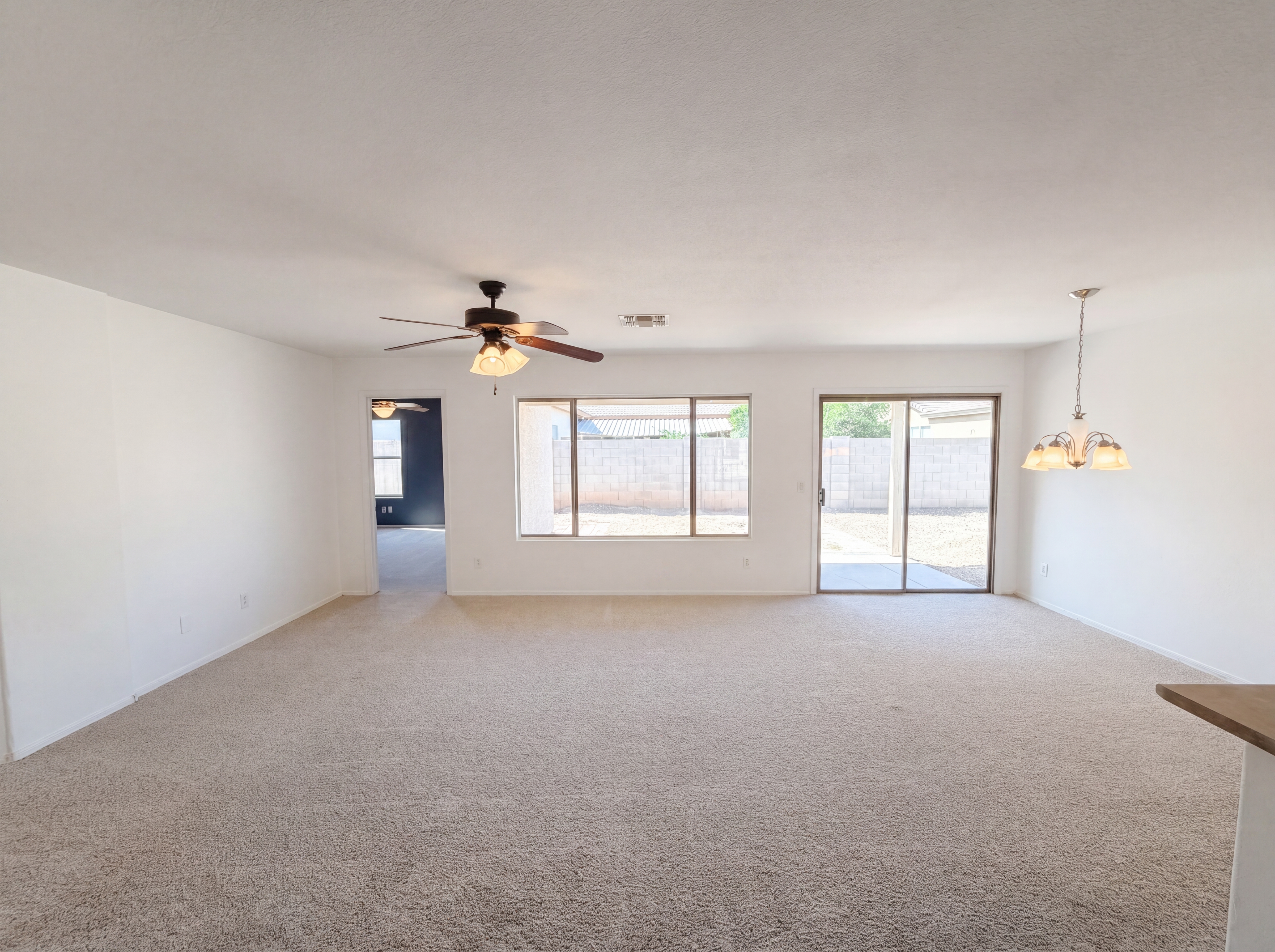 Photo 3 of 23 of 727 E Mahoney Cir, Buckeye, AZ