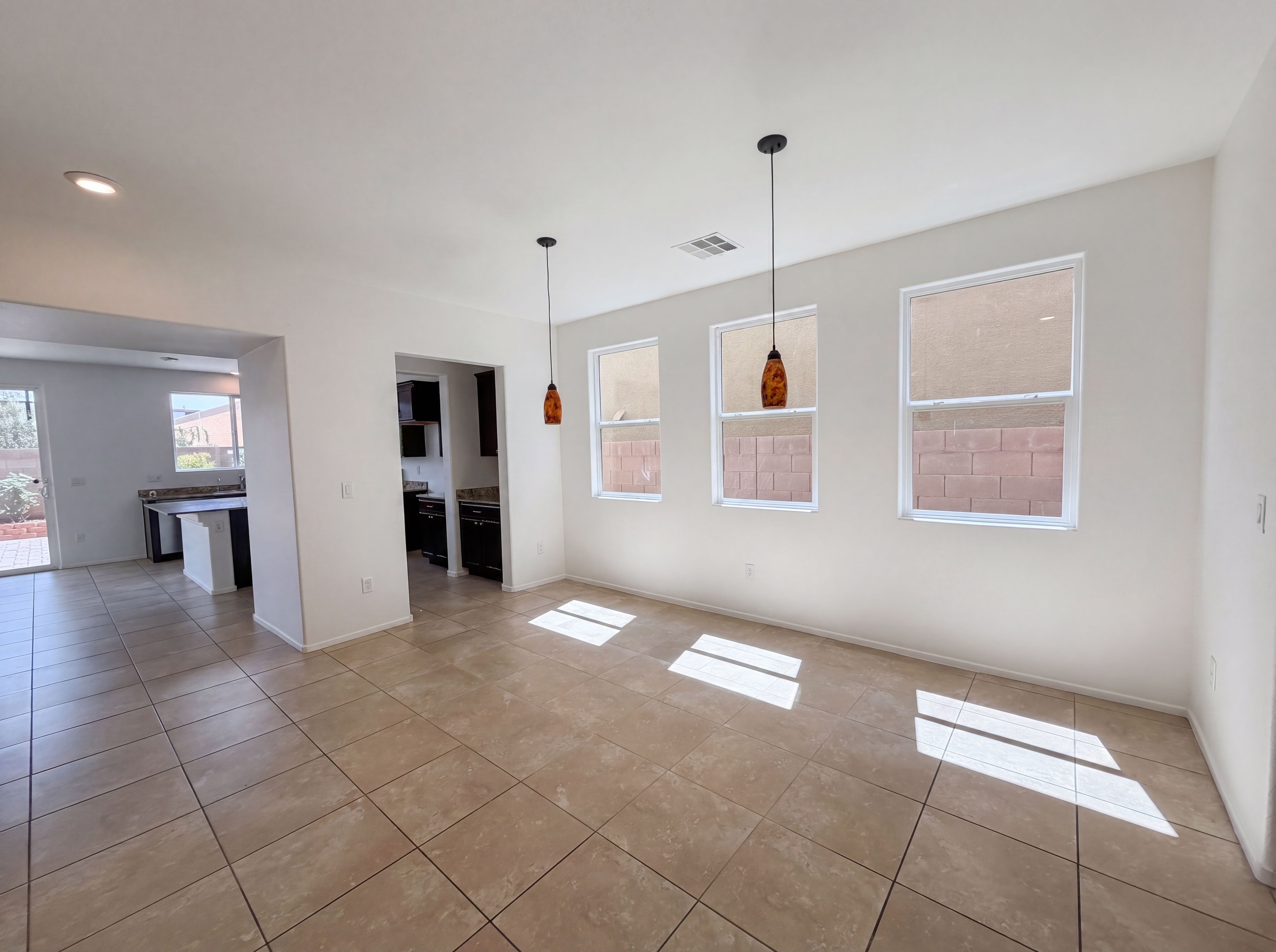 Photo 10 of 52 of 4036 White Opal St, Las Vegas, NV