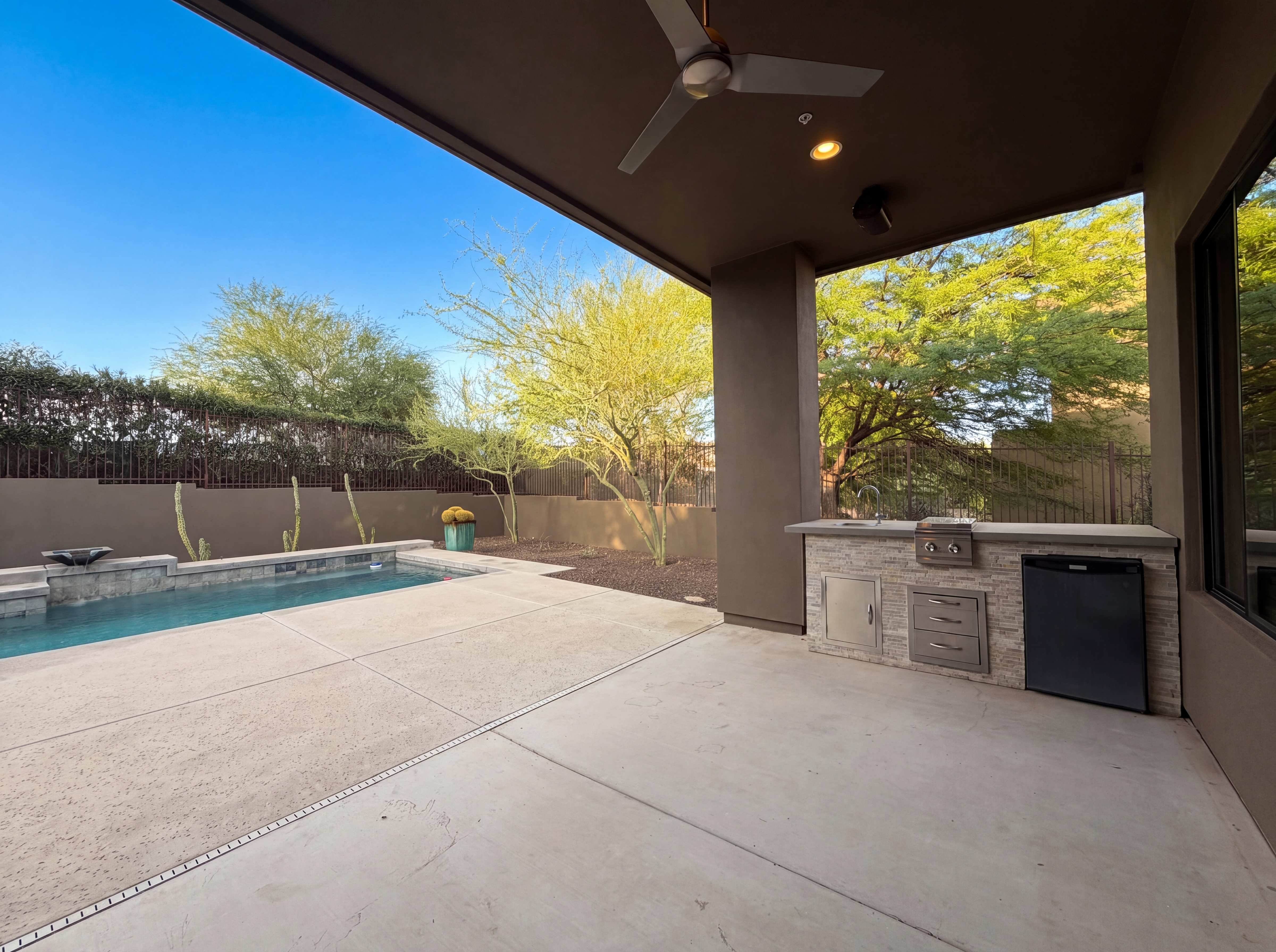 Photo 5 of 30 of 15470 E Sycamore Dr, Fountain Hills, AZ