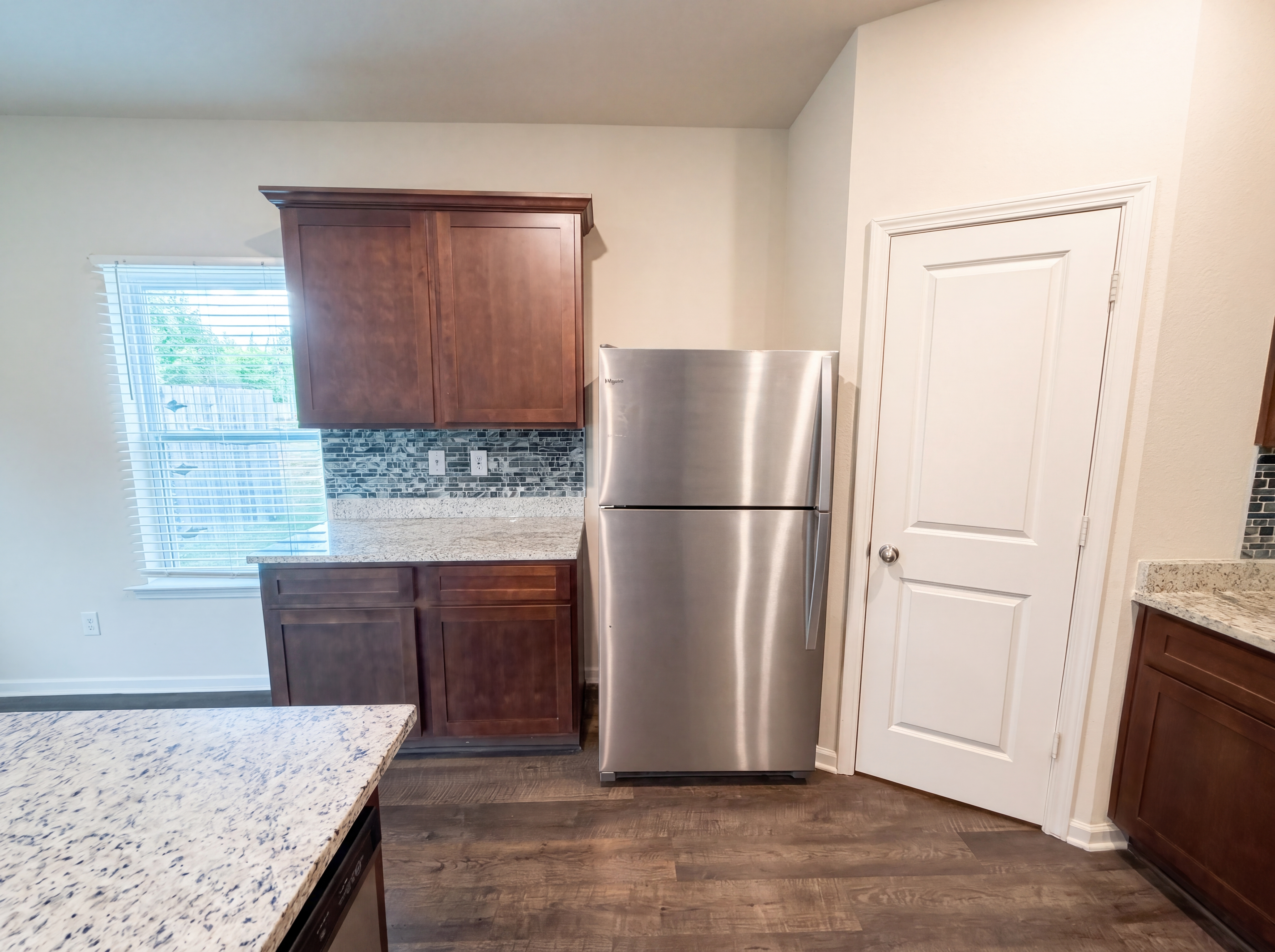 Photo 9 of 24 of 184 Oliver Dr, Locust Grove, GA