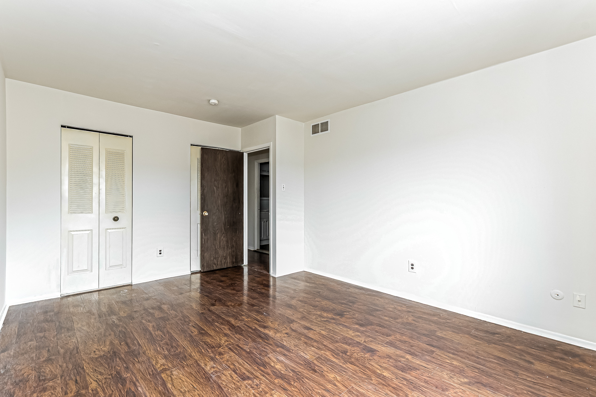Photo 12 of 23 of 5200 Hilltop Dr, Brookhaven, PA