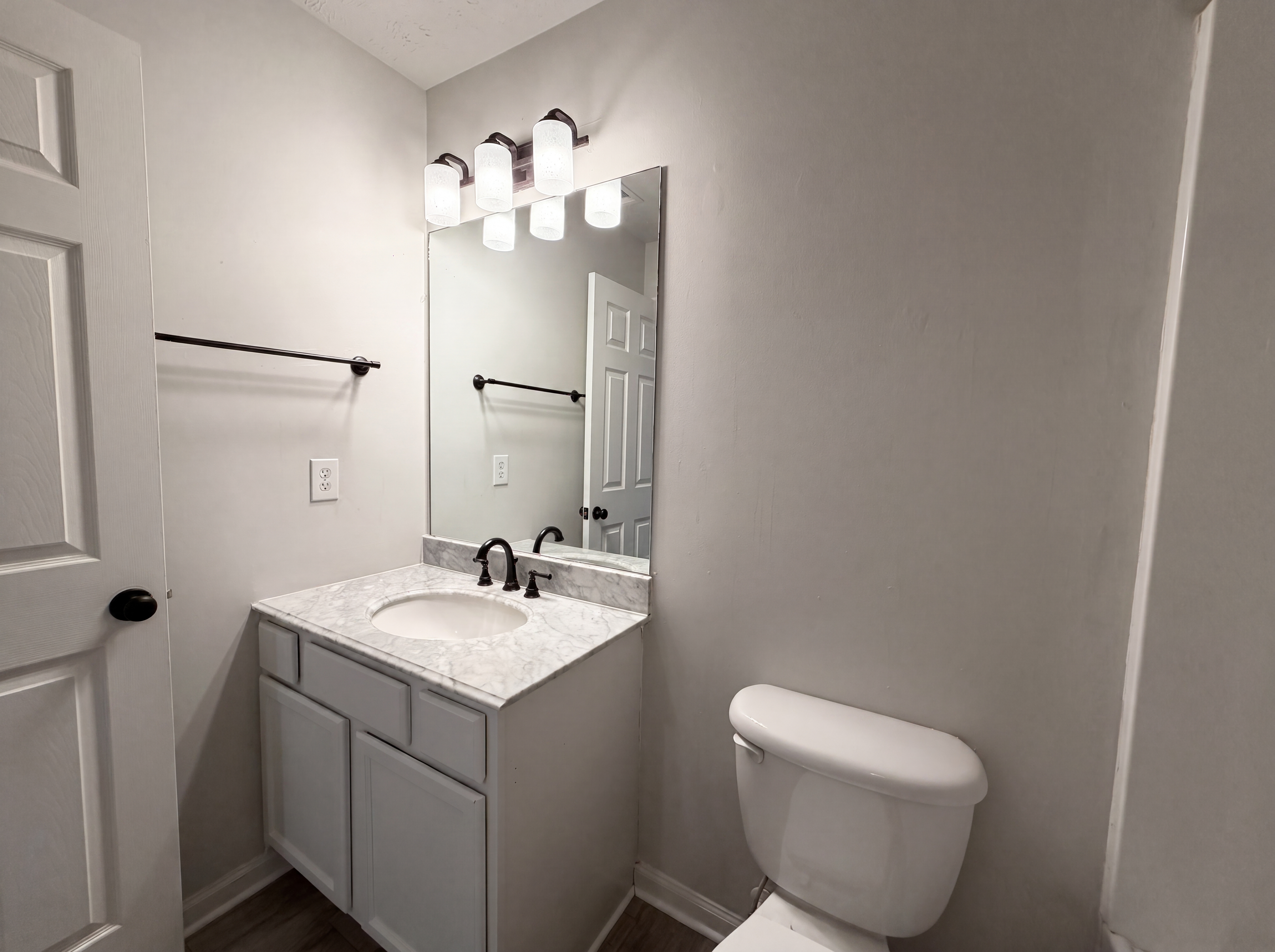 Photo 14 of 21 of 1125 Sima Shabat Ct, La Vergne, TN