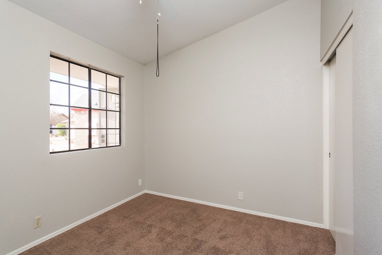 Photo 18 of 21 - 5225 N 73rd Ln, Glendale, AZ 85303