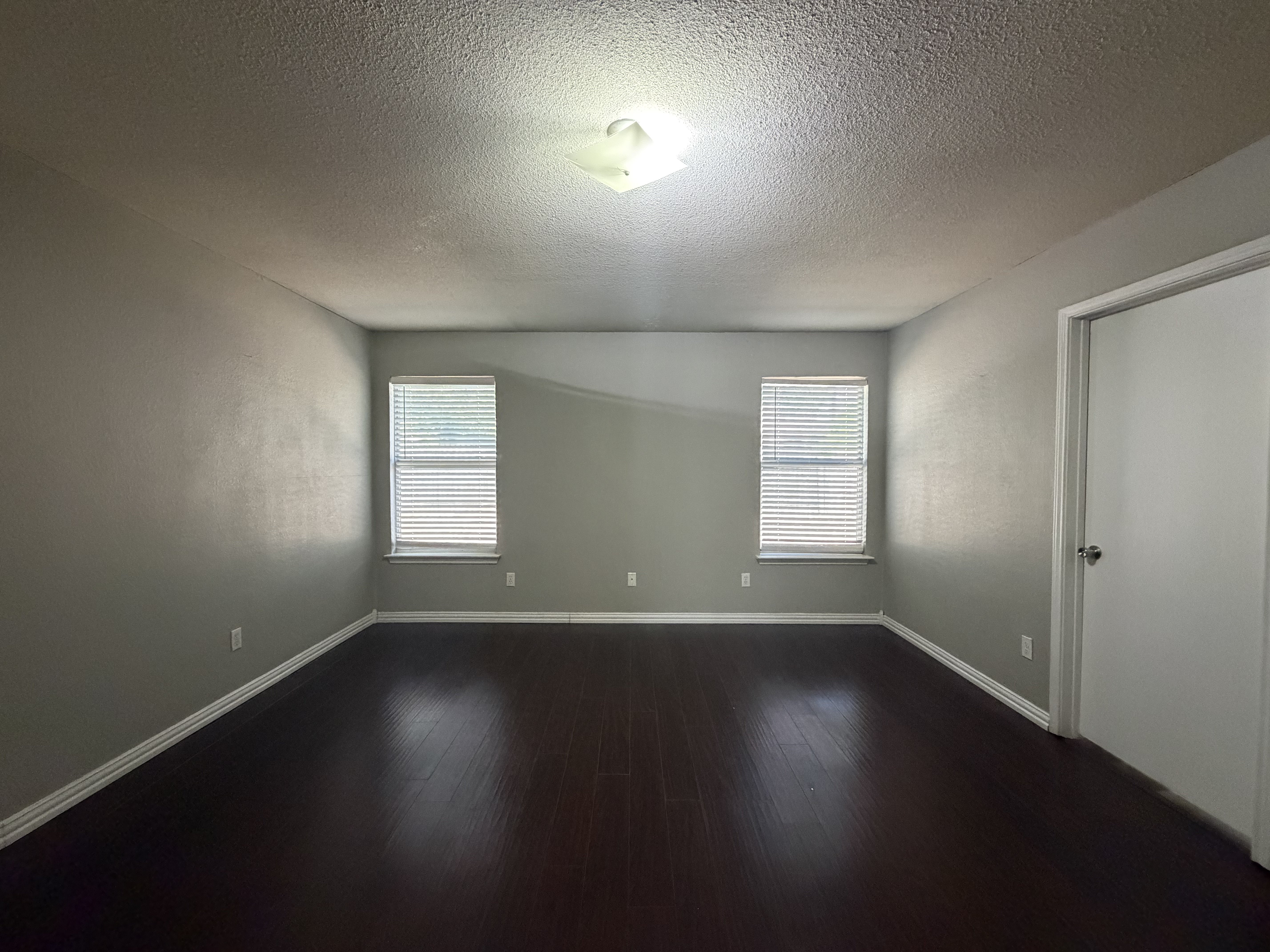 Photo 7 of 21 of 4609 Oxford Dr, Killeen, TX