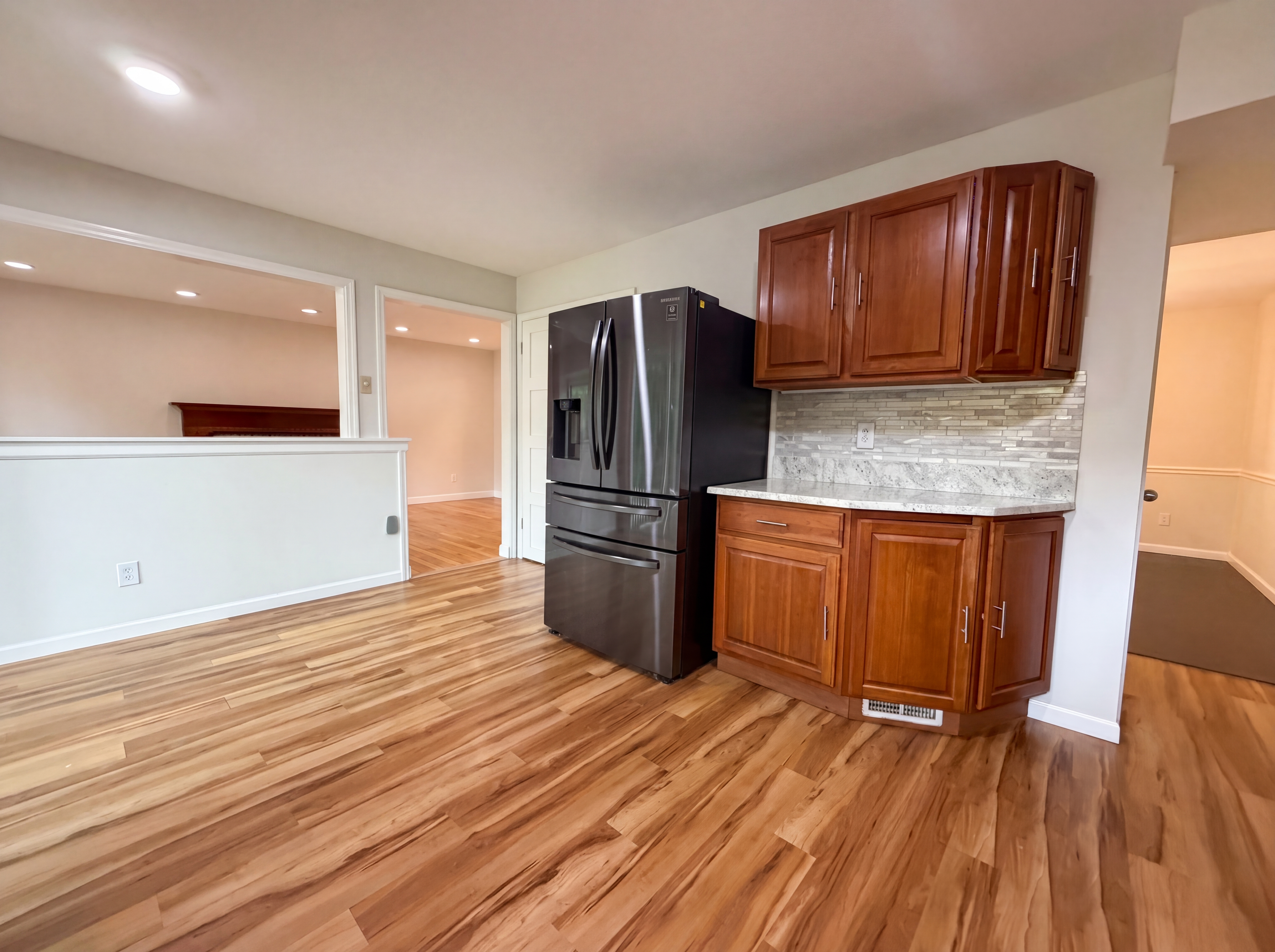 Photo 18 of 25 of 207 Renaldo Dr, Chesterfield, MO