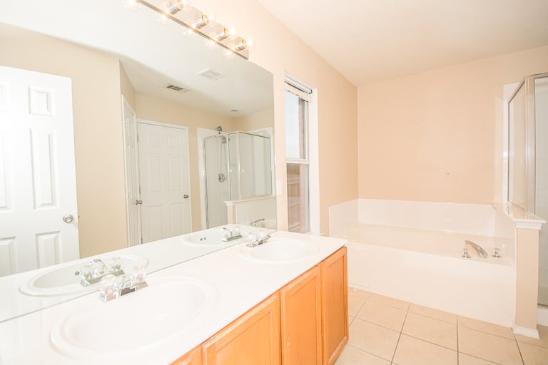 Photo 3 of 27 - 3003 Marigold Dr, Wylie, TX 75098