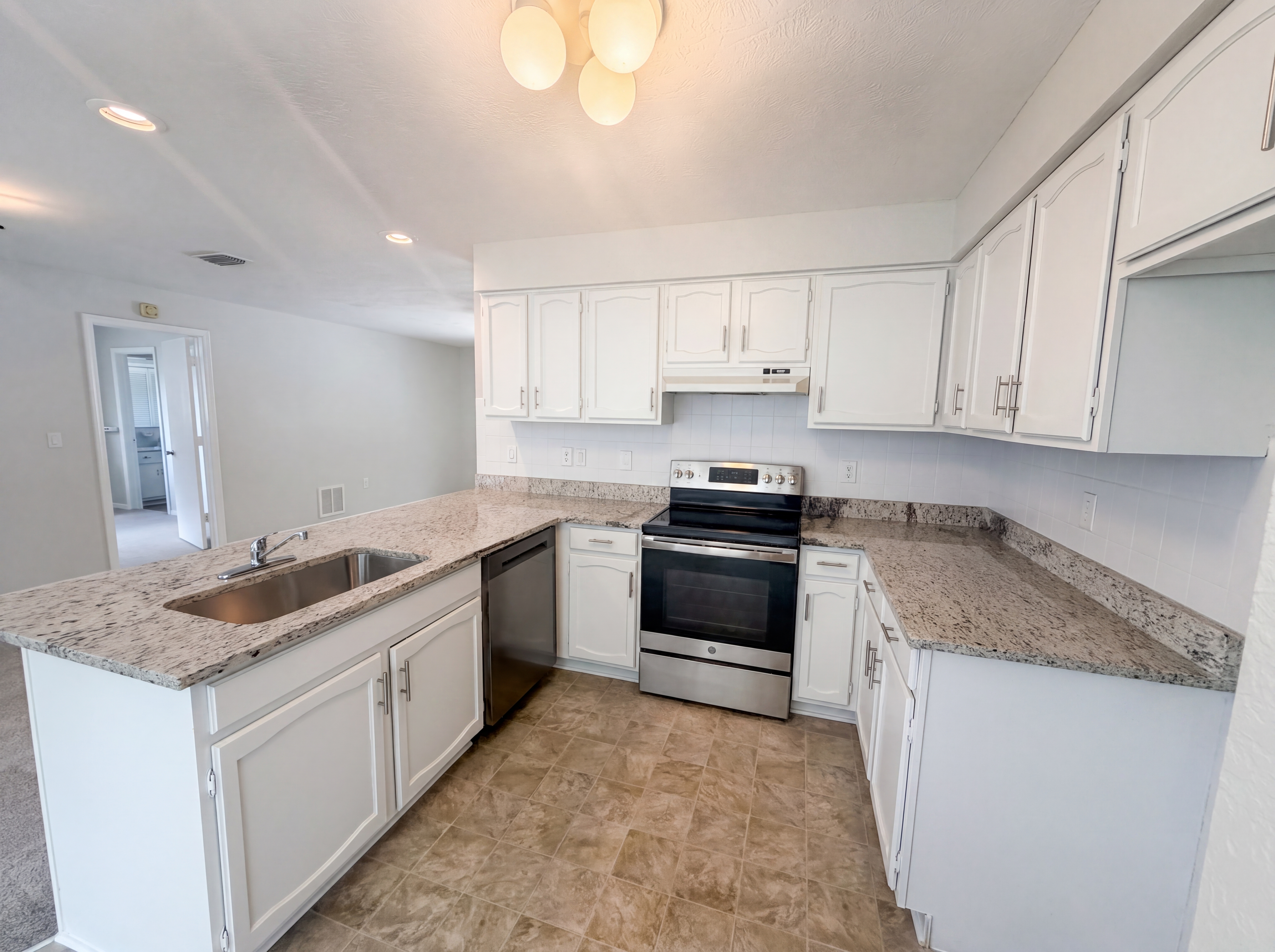 Photo 16 of 23 of 5134 Quintilis St, Spring Hill, FL