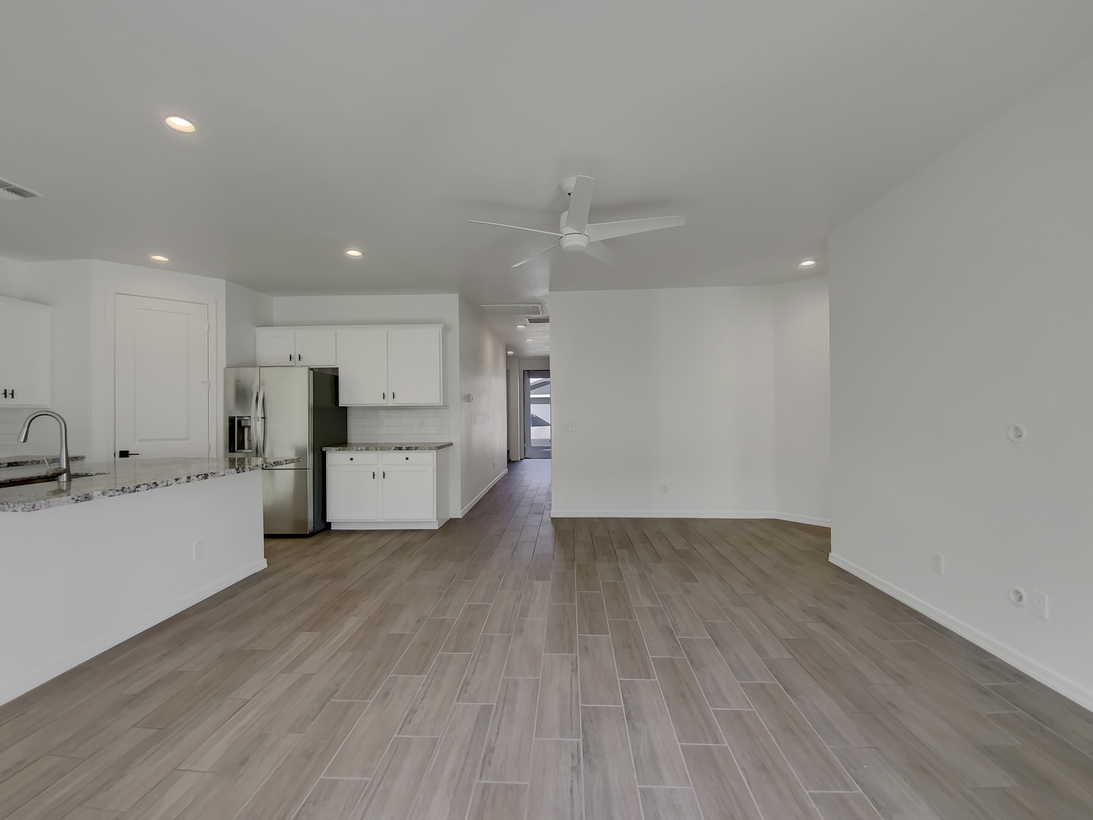 Photo 12 of 18 of 9327 E Static Ave, Mesa, AZ