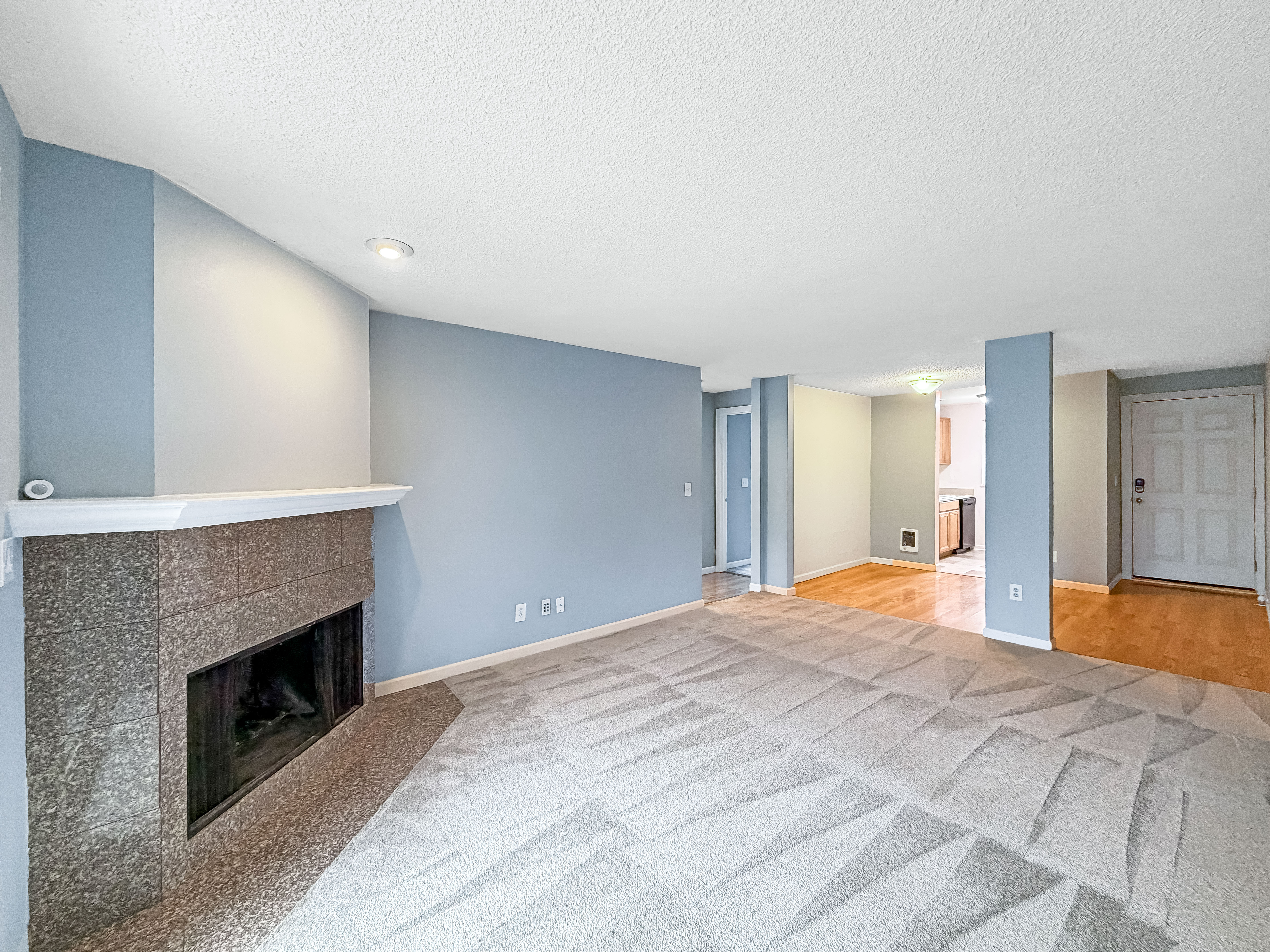 Photo 8 of 15 of 12642 NW Barnes Rd, Portland, OR