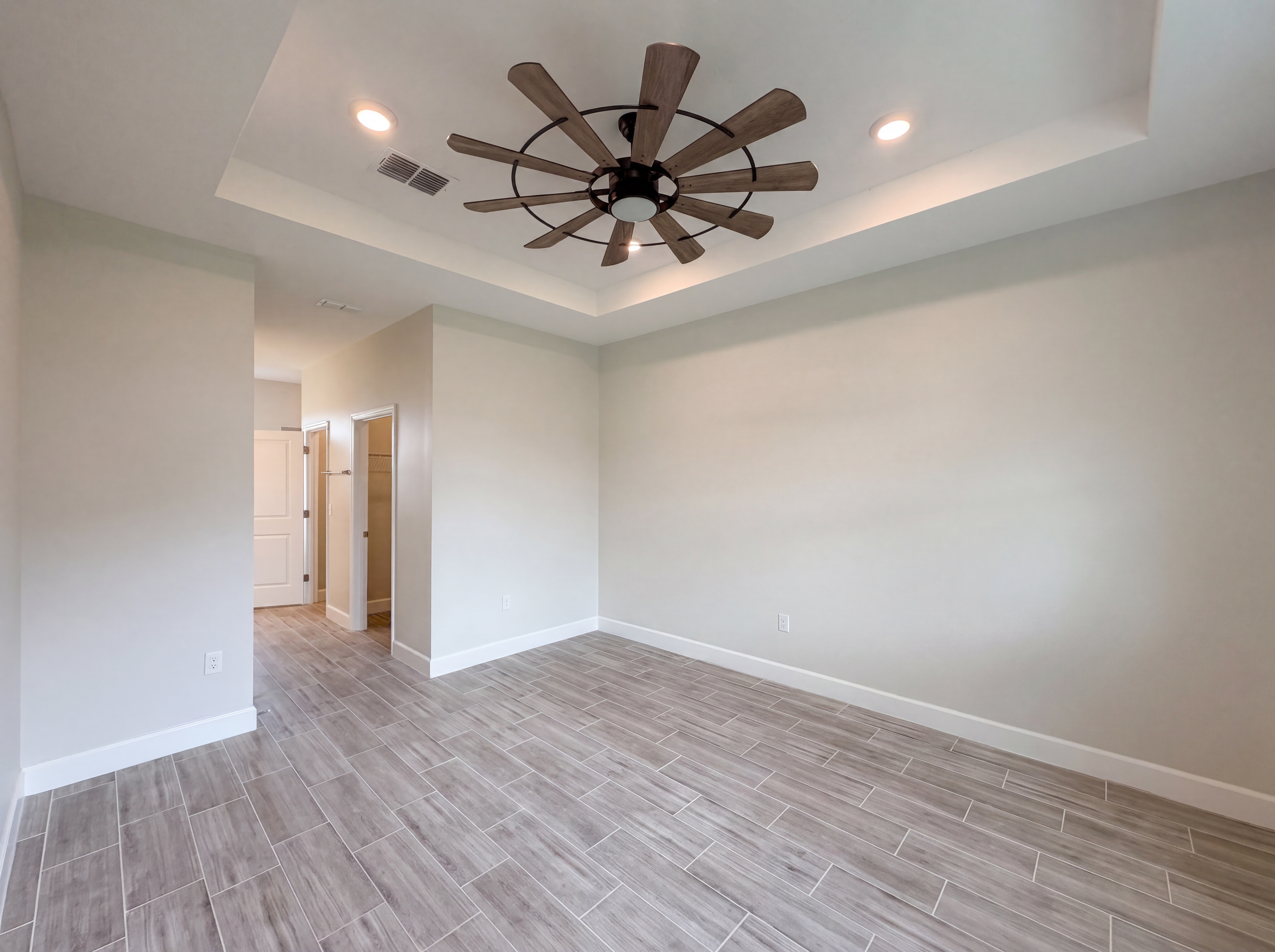 Photo 4 of 22 of 446 Cinnamon Dr, Kissimmee, FL