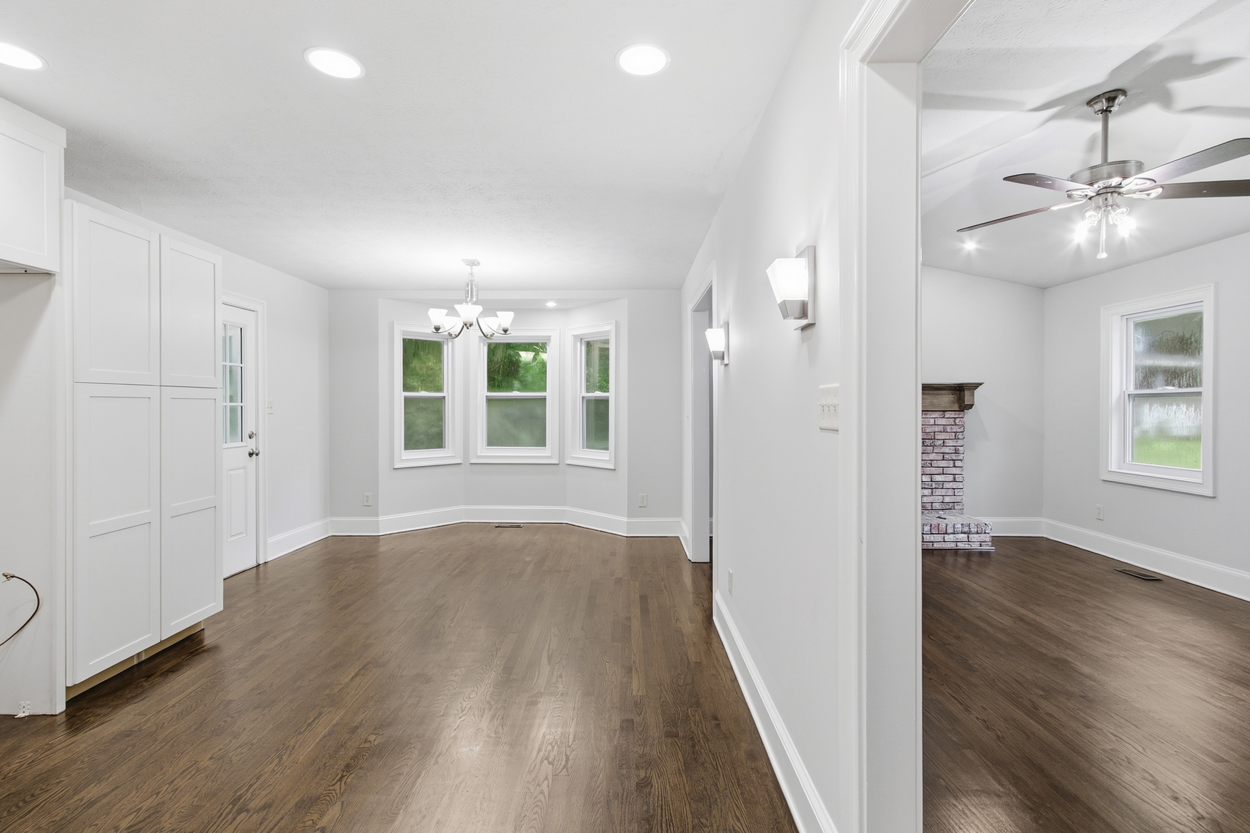 Photo 7 of 29 of 3240 Valley View St, Powder Springs, GA