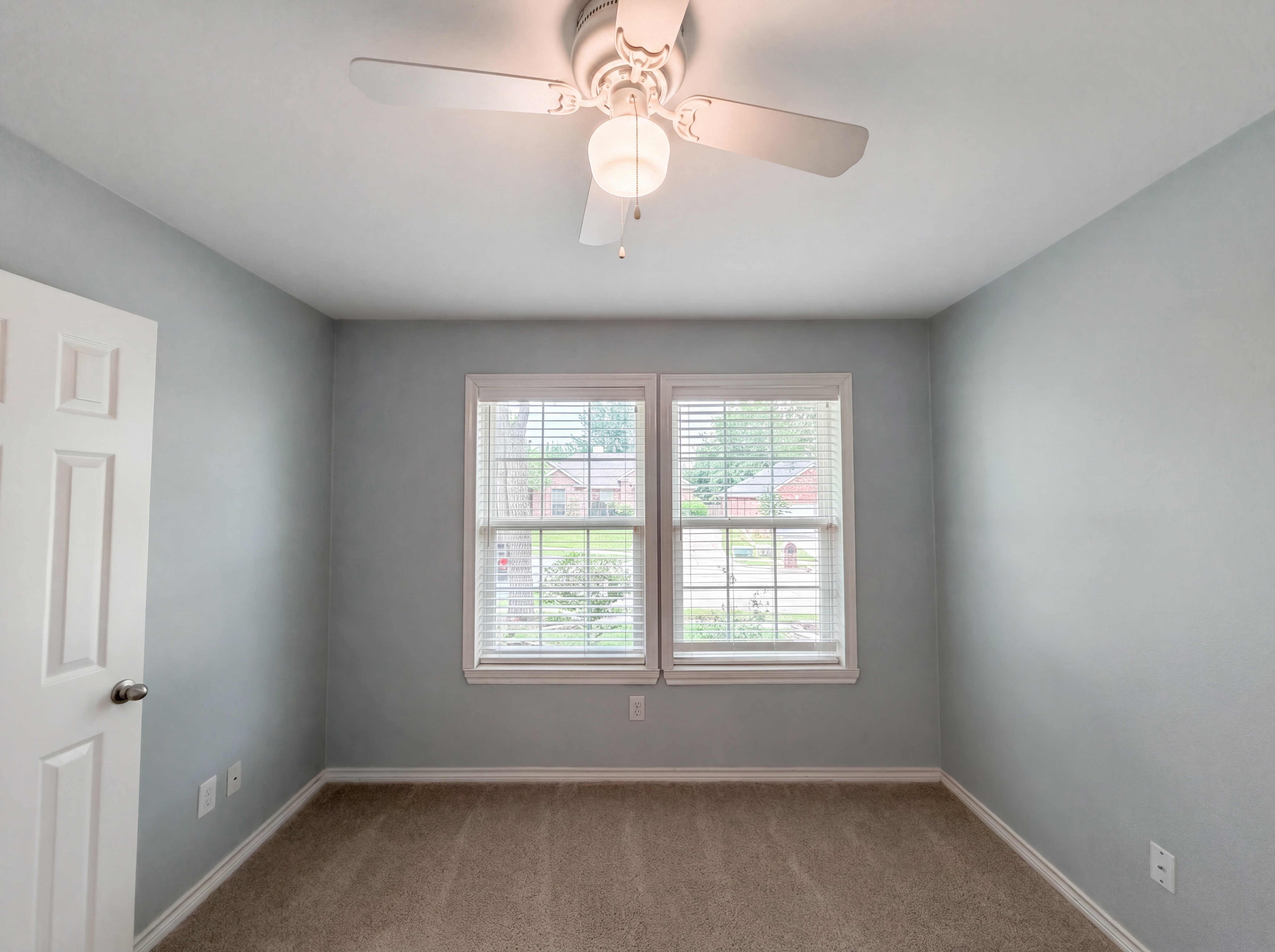 Photo 9 of 20 of 2805 Hereford Rd, Denton, TX