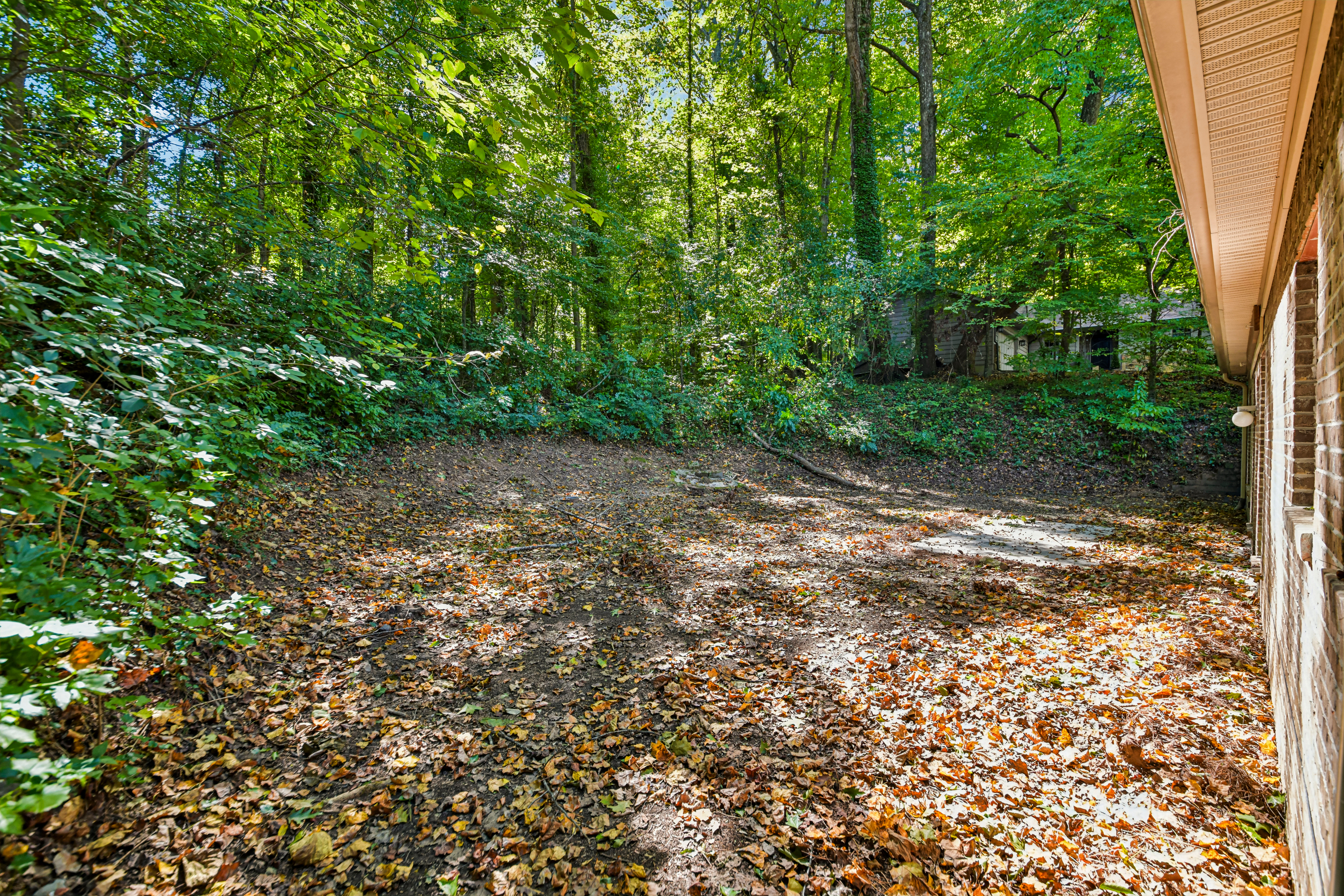 Photo 18 of 20 of 5818 Cobb Mdw, Norcross, GA