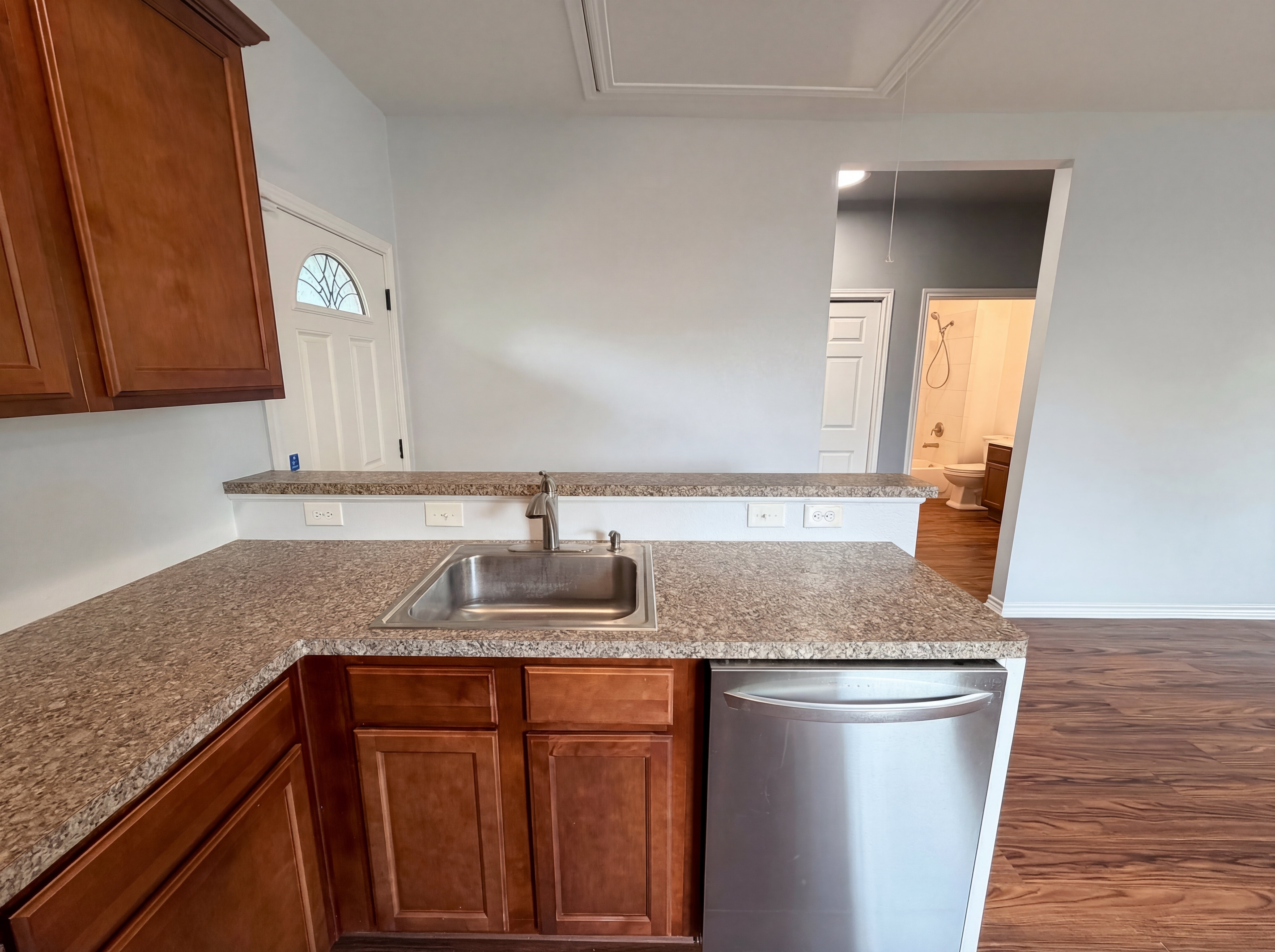 Photo 10 of 17 of 4414 Edward St, Texas City, TX