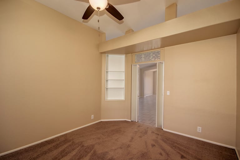Photo 10 of 24 - 717 N Gregory Pl, Chandler, AZ 85226