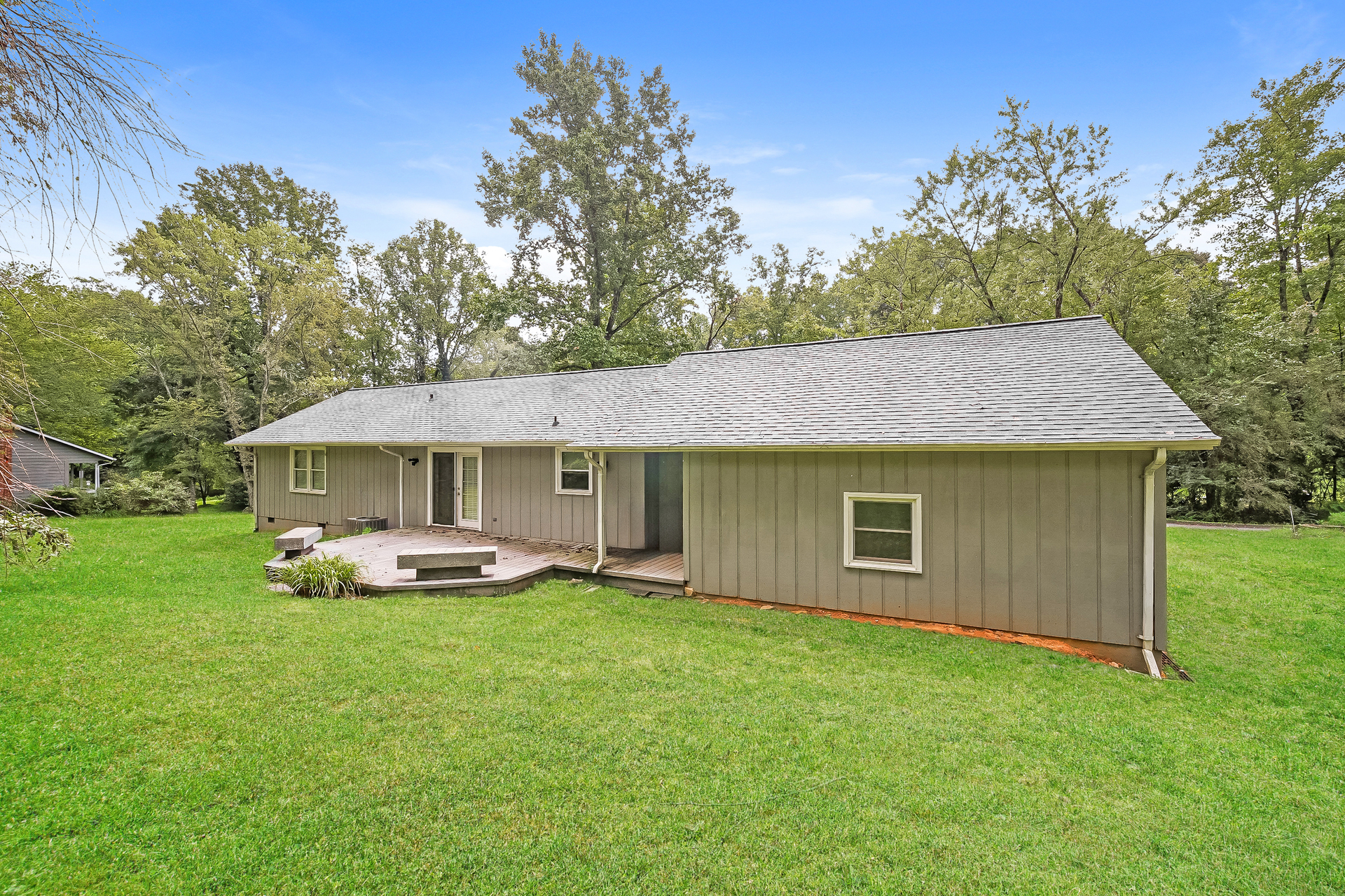 Photo 20 of 21 of 244 Brookside Dr, Millers Creek, NC