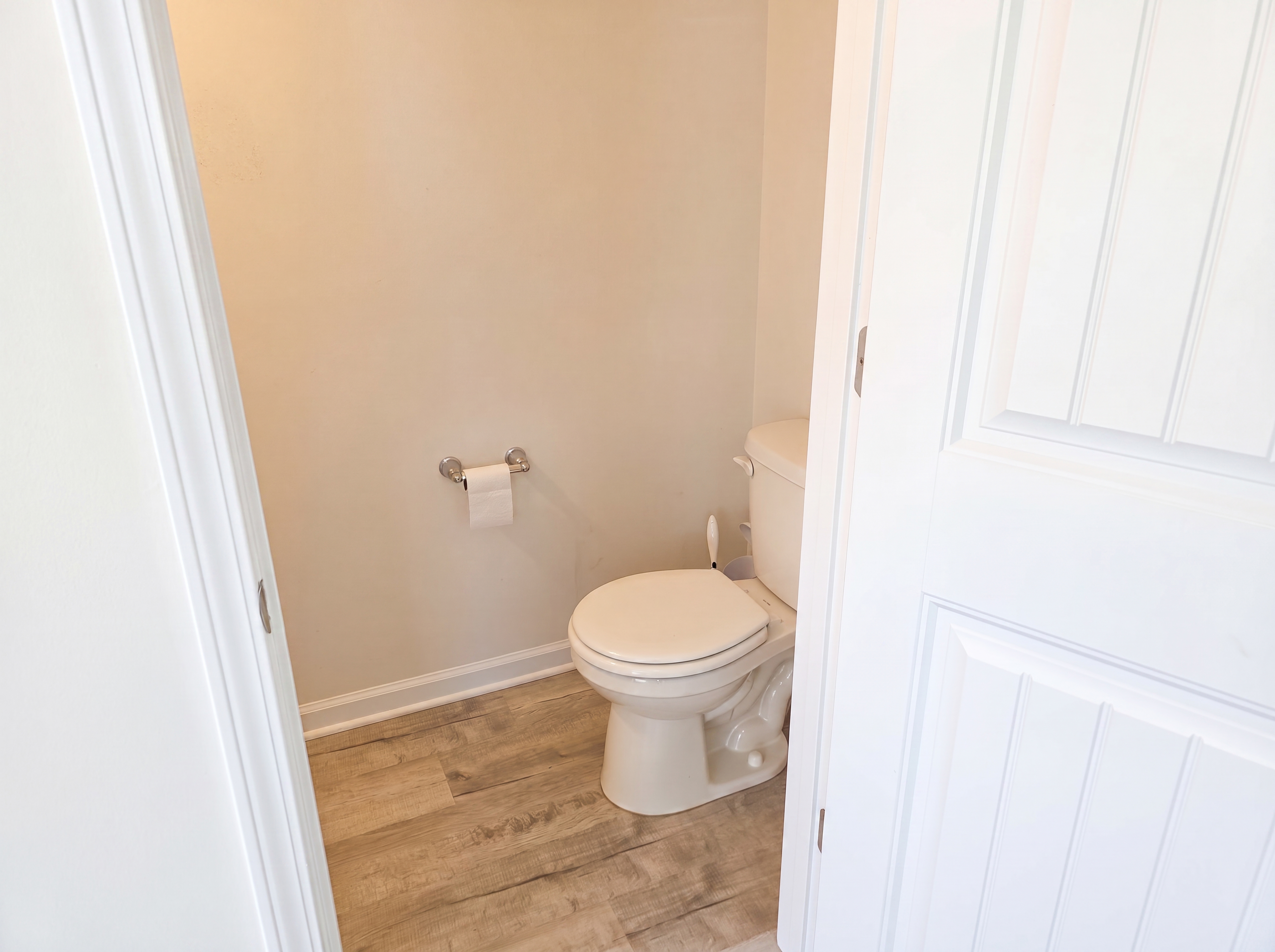 Photo 18 of 22 of 2050 Barnhart Dr, Sumter, SC