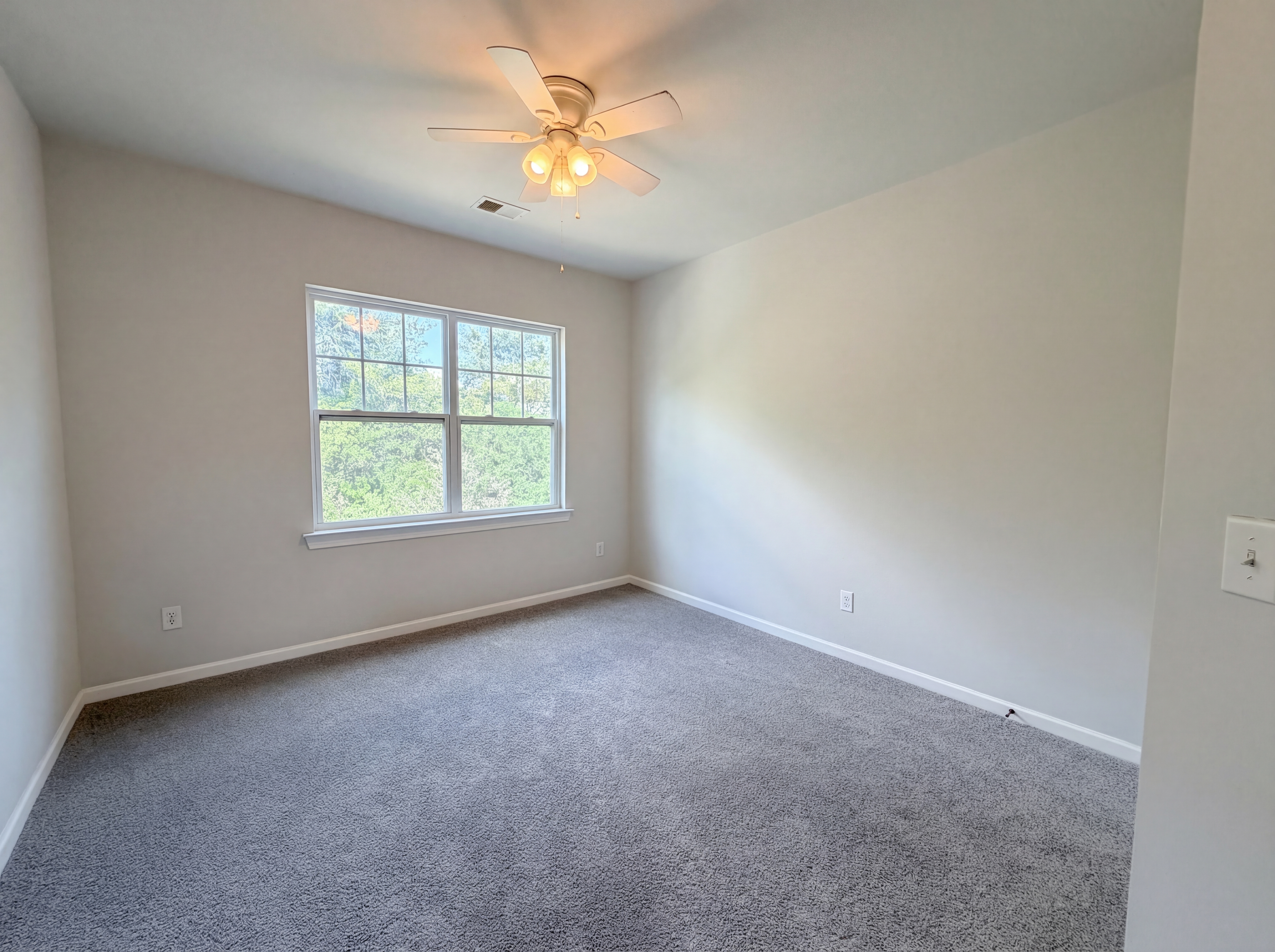 Photo 8 of 27 of 9696 Ravenscroft Ln NW, Concord, NC