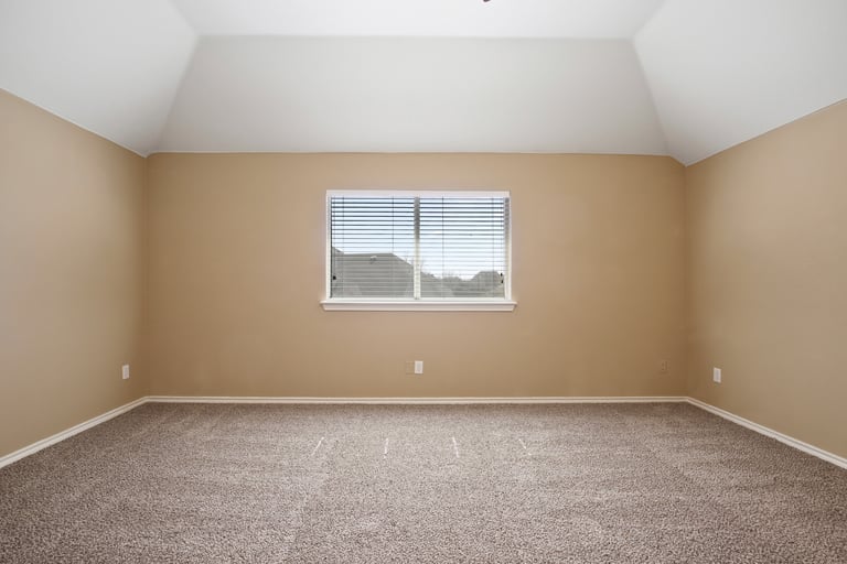 Photo 21 of 29 - 2308 Calmont Dr, Arlington, TX 76001