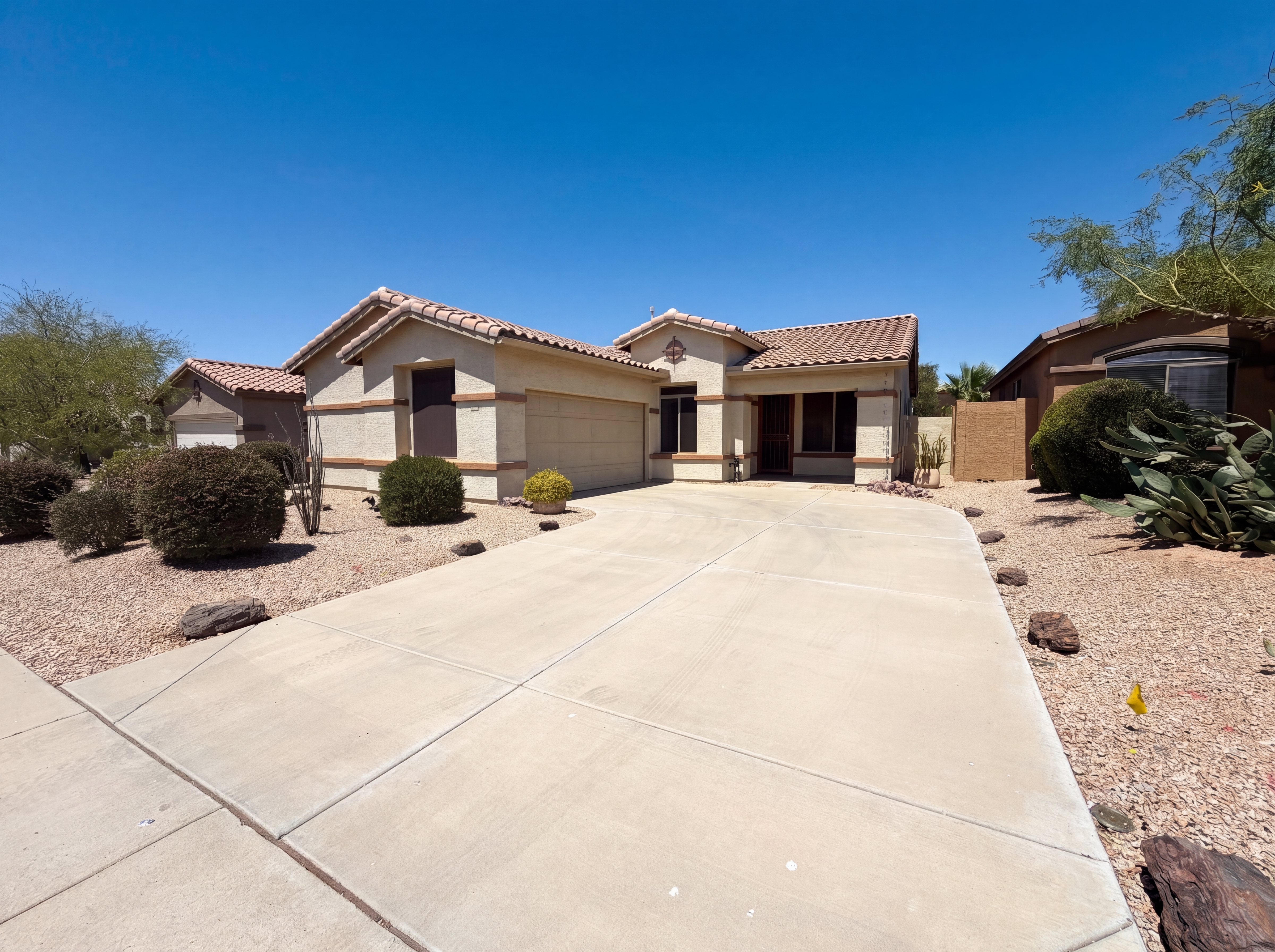 Photo 19 of 25 of 17530 W Cardinal Dr, Goodyear, AZ