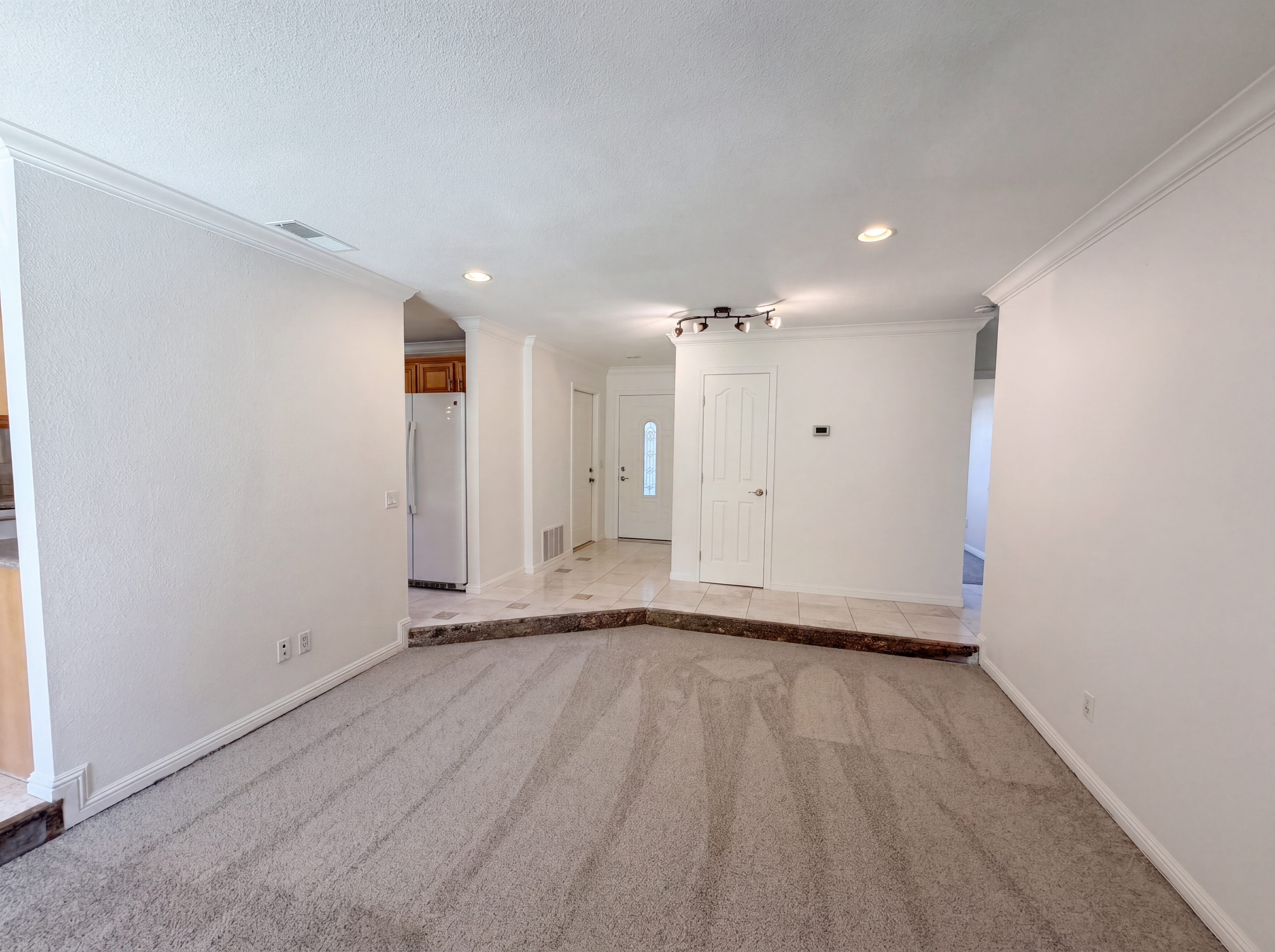 Photo 10 of 23 of 9534 Brakeman Ct, Sacramento, CA