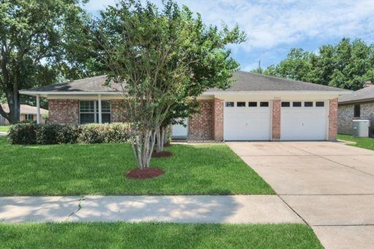 default property photo