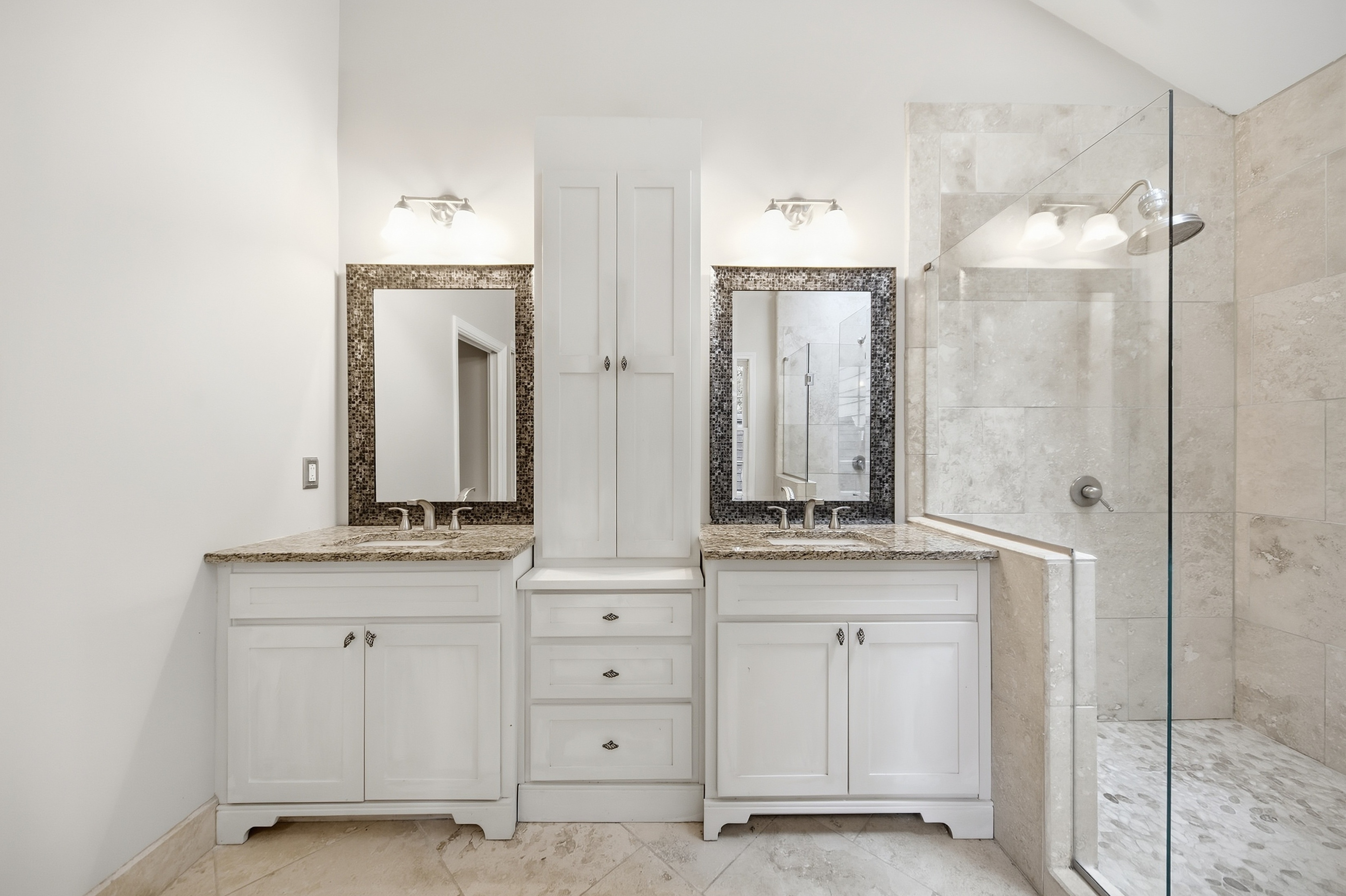 Photo 25 of 40 of 4003 Oakview Ct, Alpharetta, GA