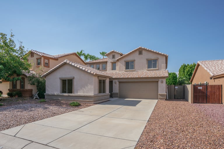 Photo 2 of 35 - 15926 W Monte Cristo Ave, Surprise, AZ 85374