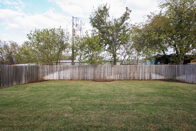 Photo 25 of 26 - 7424 Durness Dr, Fort Worth, TX 76179