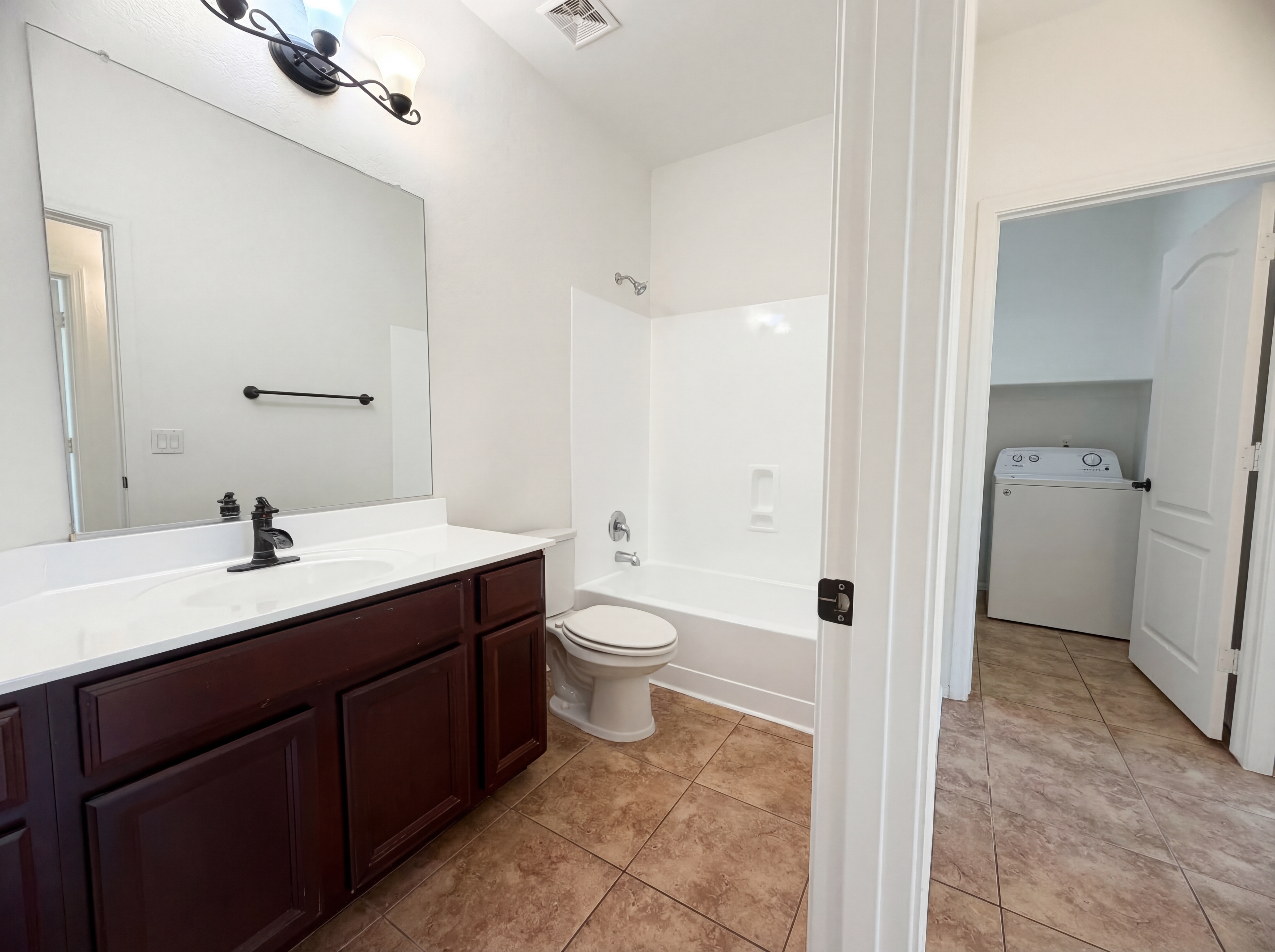 Photo 6 of 17 of 38060 N Bonnie Ln, San Tan Valley, AZ