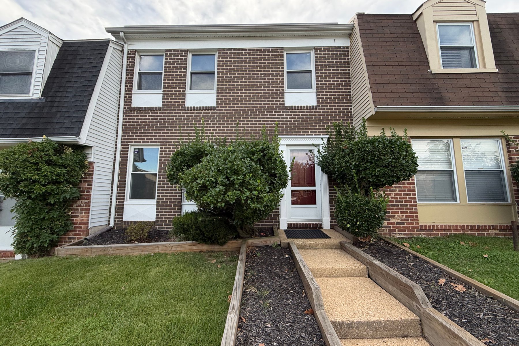 Photo 1 of 706 Kaplan Ct