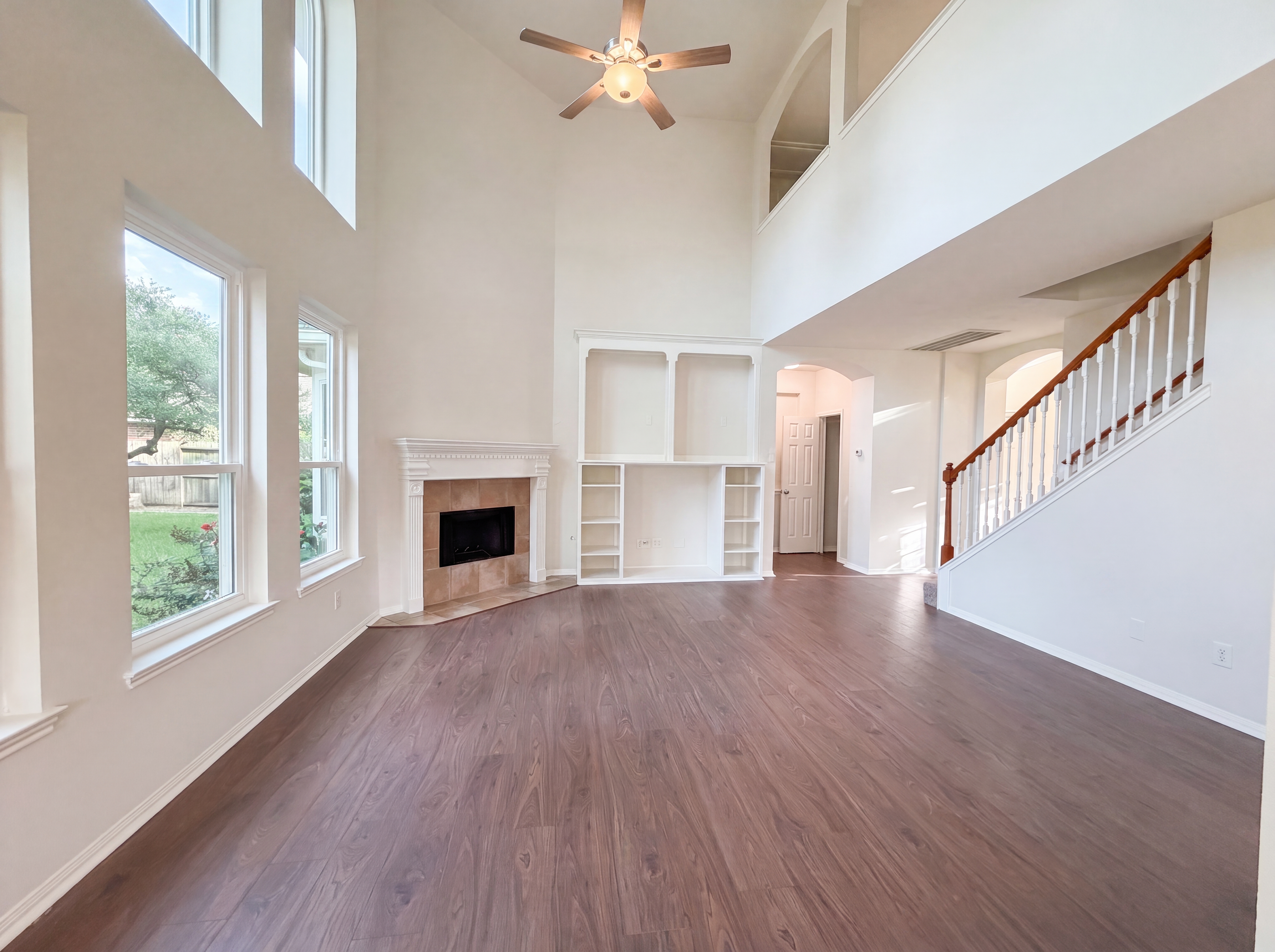 Photo 3 of 22 of 14310 Amyford Ct, Cypress, TX