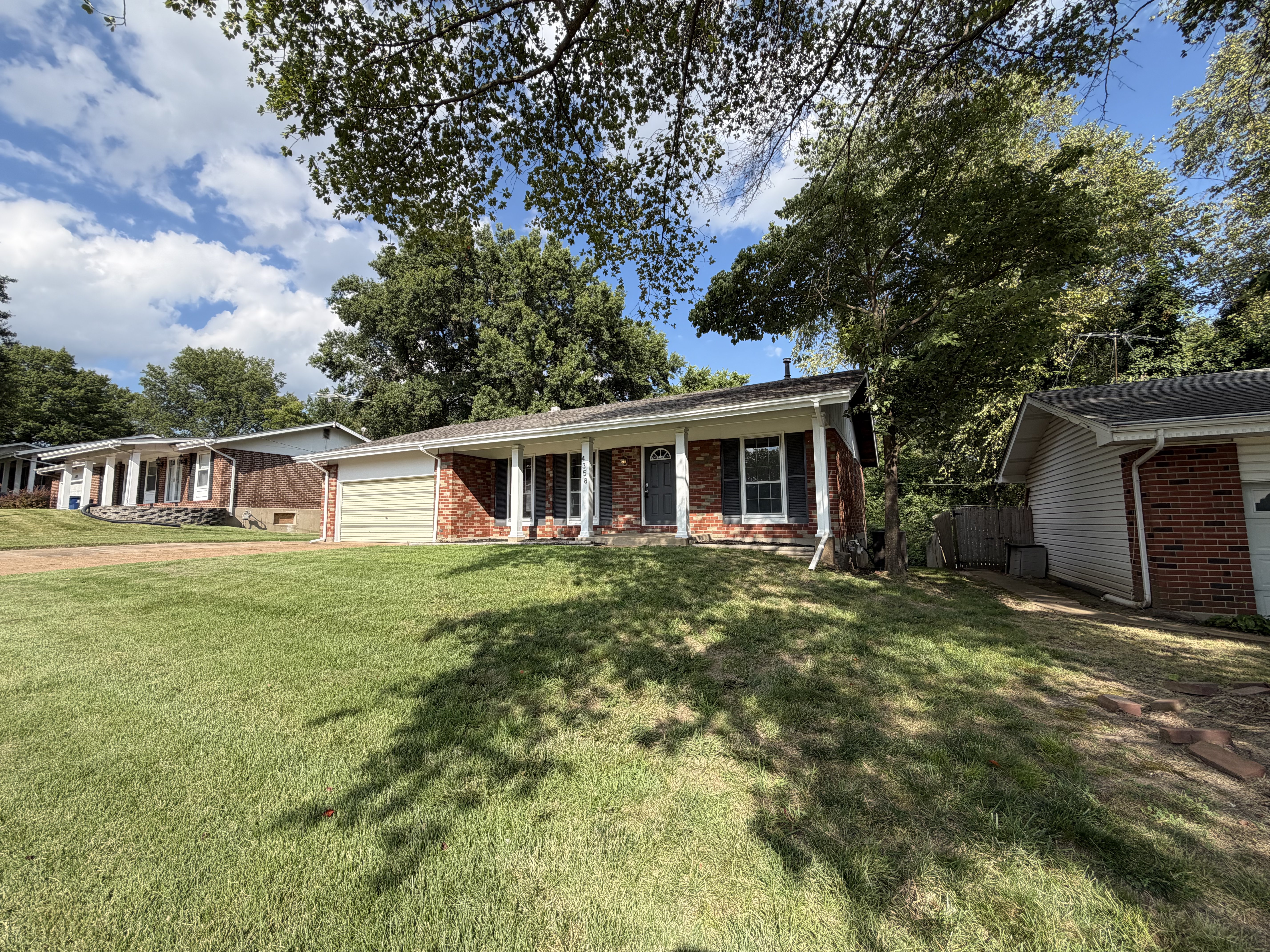 Photo 19 of 21 of 4358 Rhine Dr, Florissant, MO