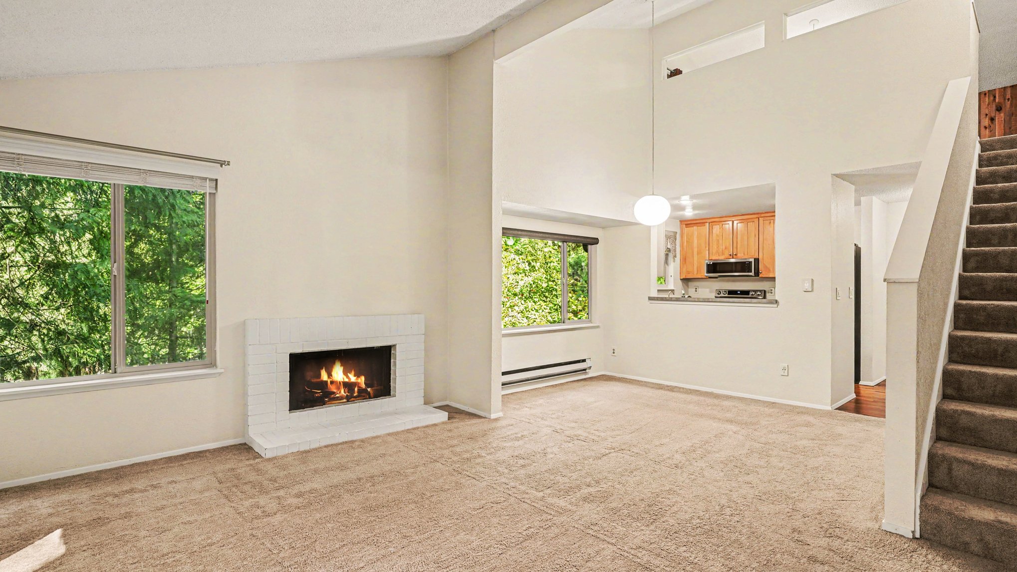 Photo 8 of 17 of 8033 145th Ave NE, Redmond, WA