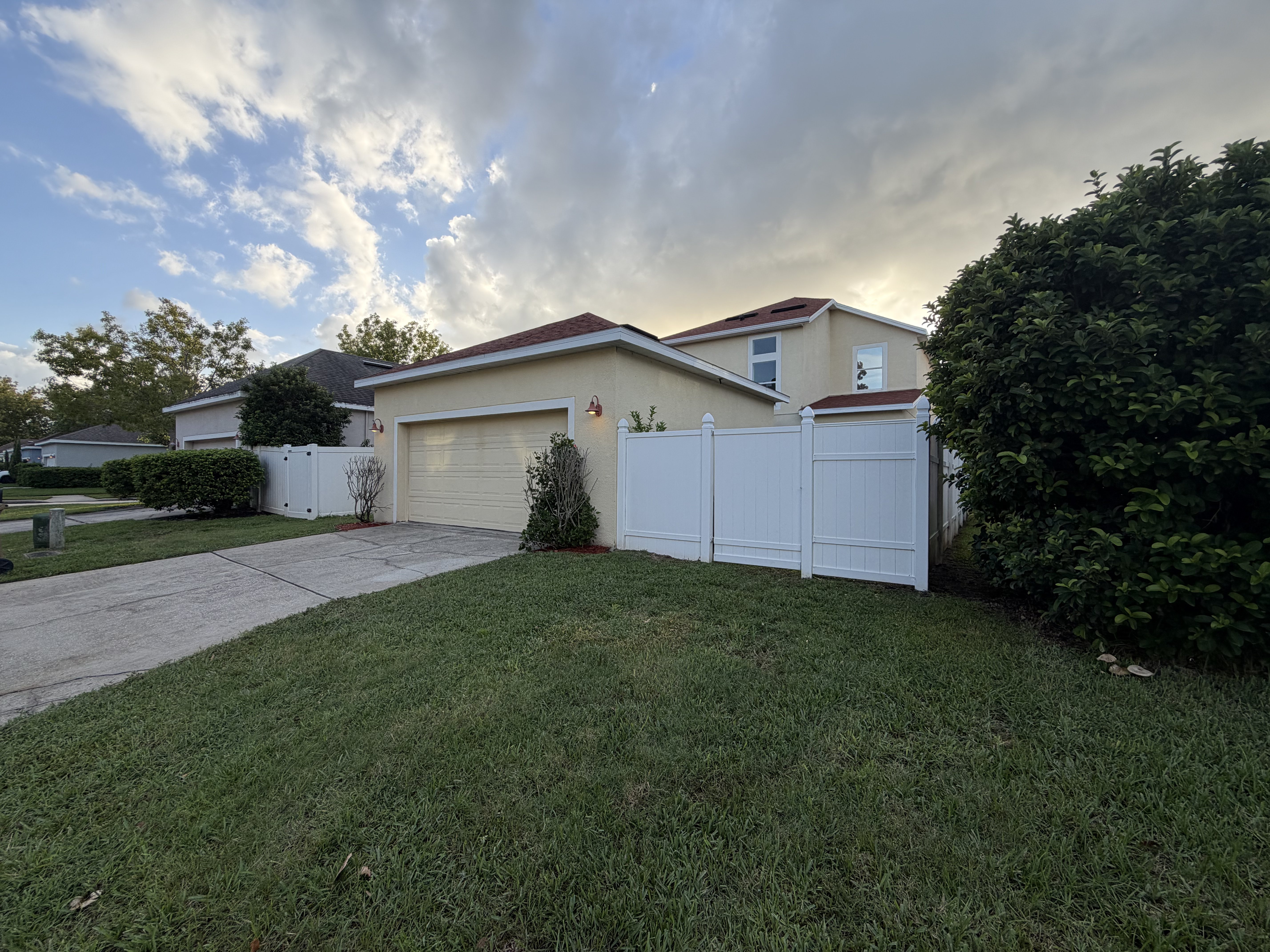 Photo 5 of 35 of 3311 Pond Pine Rd, Saint Cloud, FL