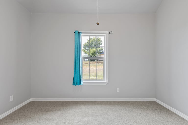 Photo 20 of 25 - 3320 Springfield Rd, Springtown, TX 76082