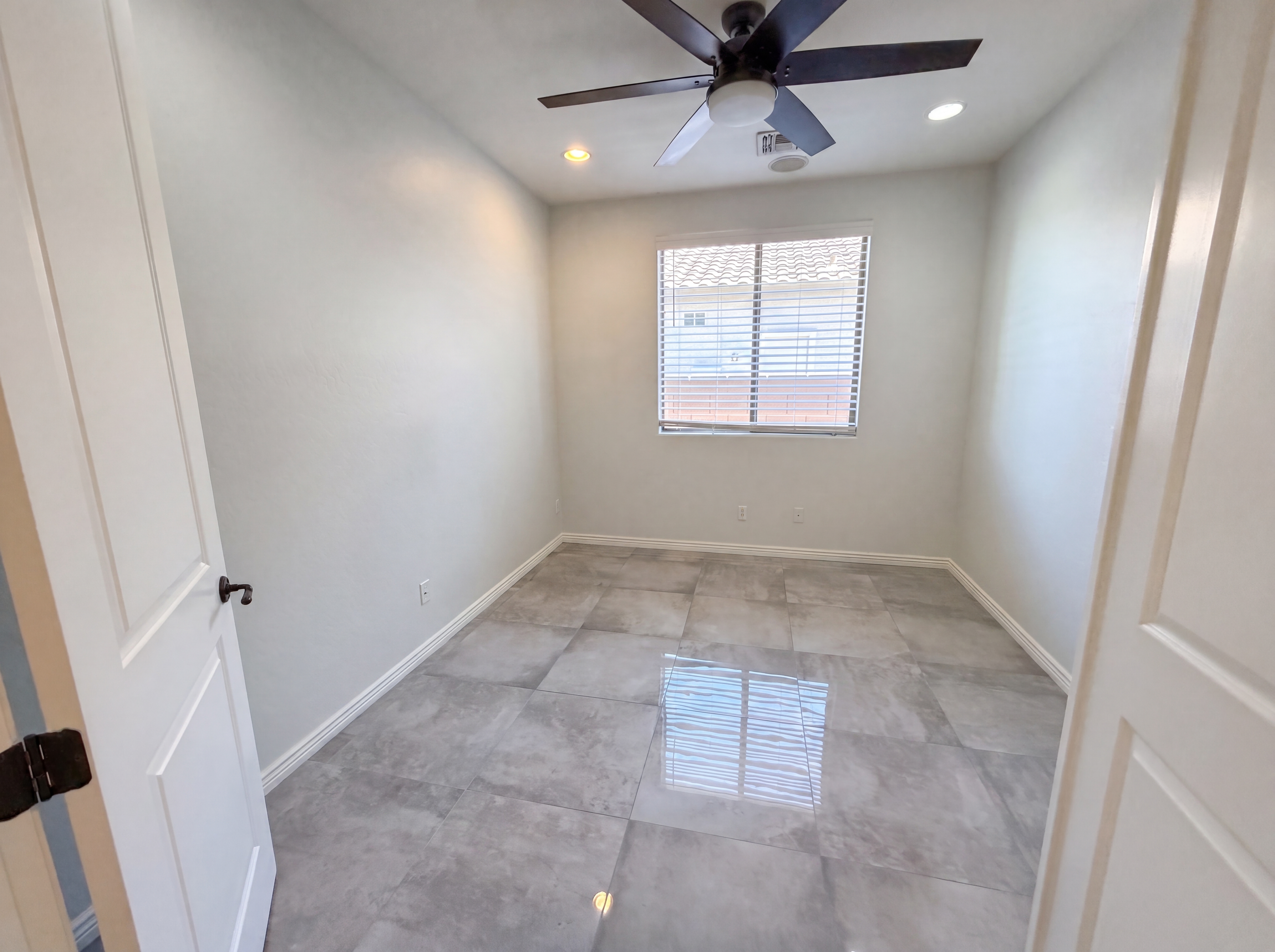 Photo 20 of 35 of 550 S Emerson St, Chandler, AZ
