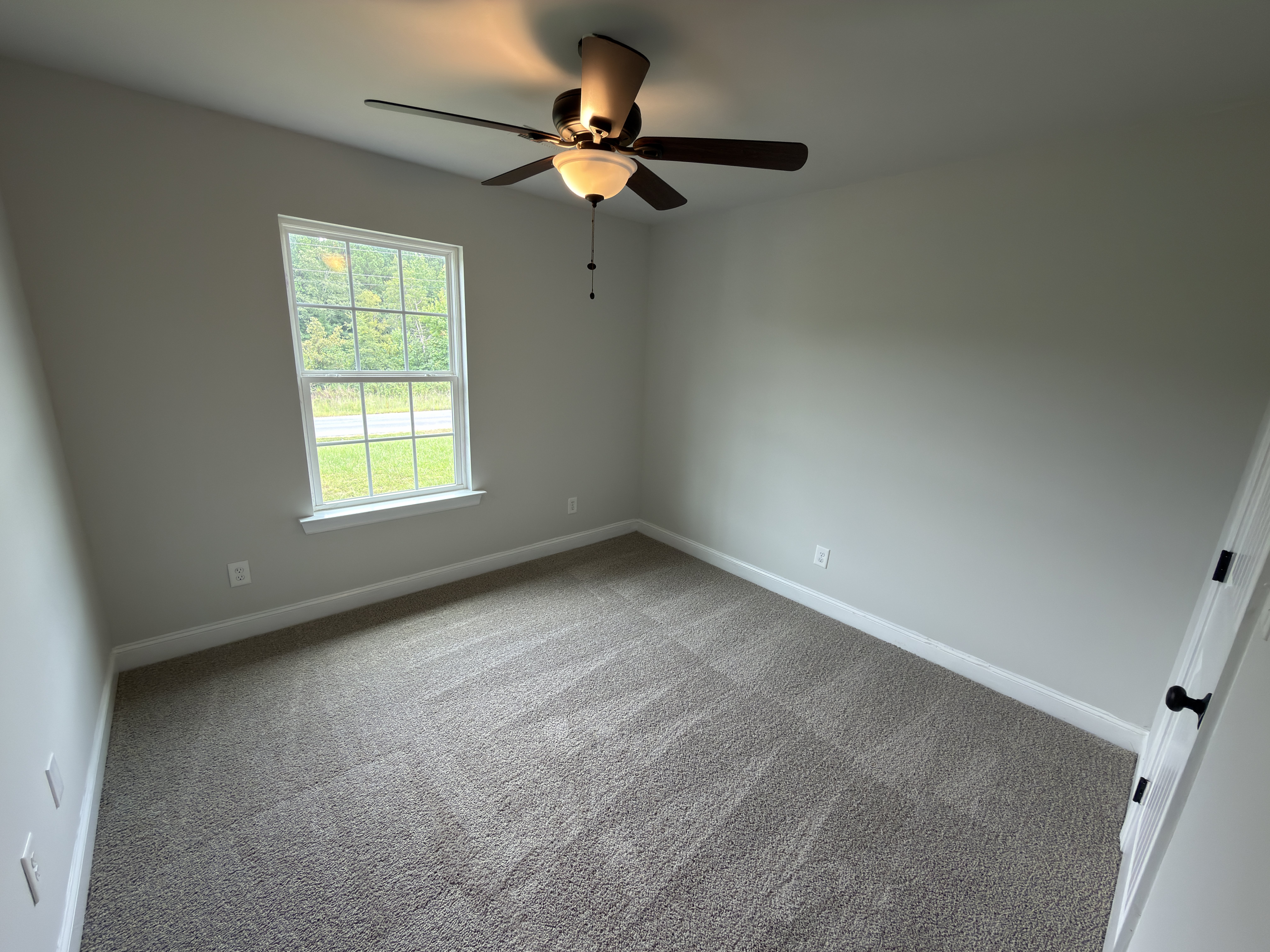 Photo 11 of 17 of 1411 Foxbrook Cir, Lancaster, SC