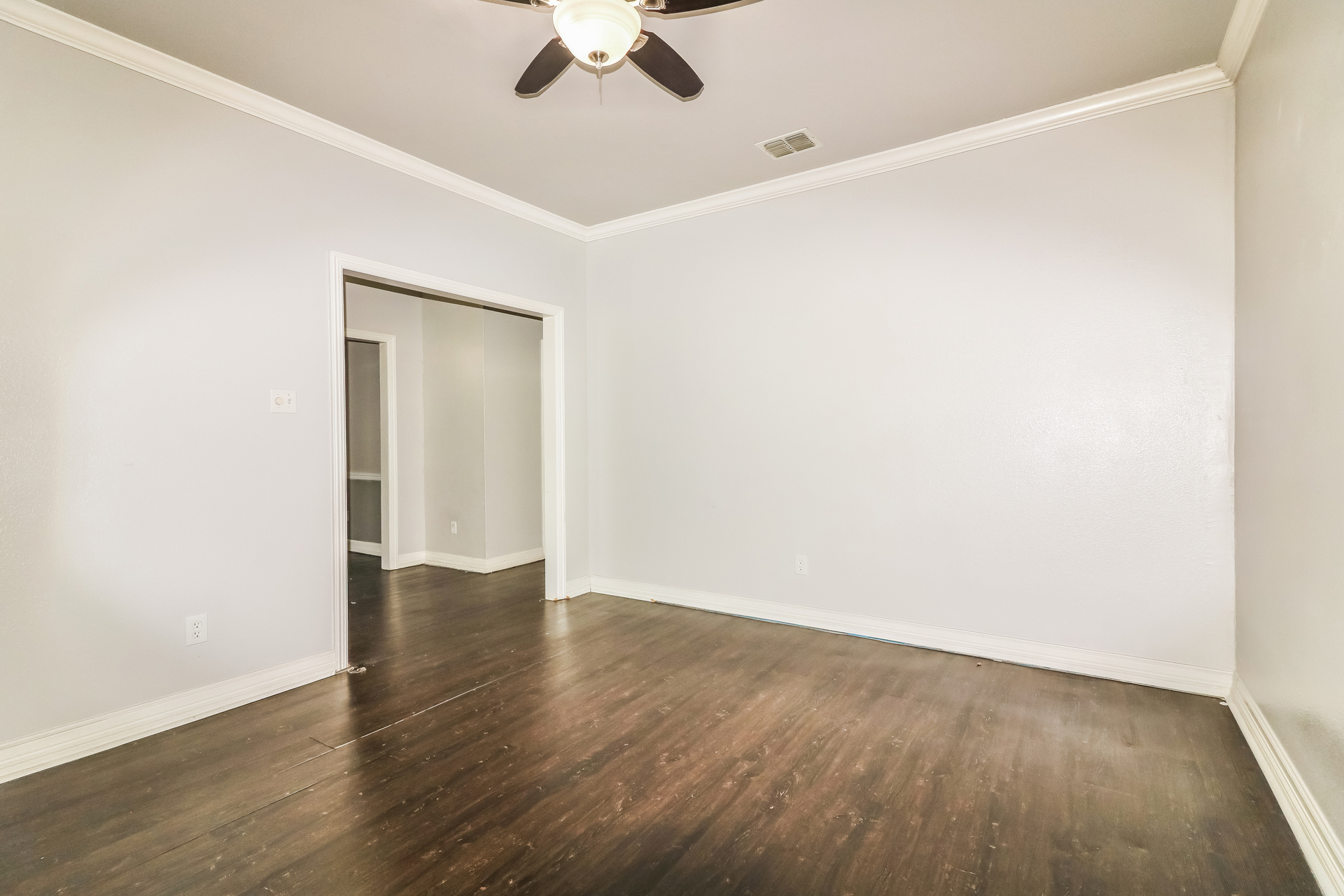 Photo 7 of 22 of 6309 Saint Denis St, Corpus Christi, TX