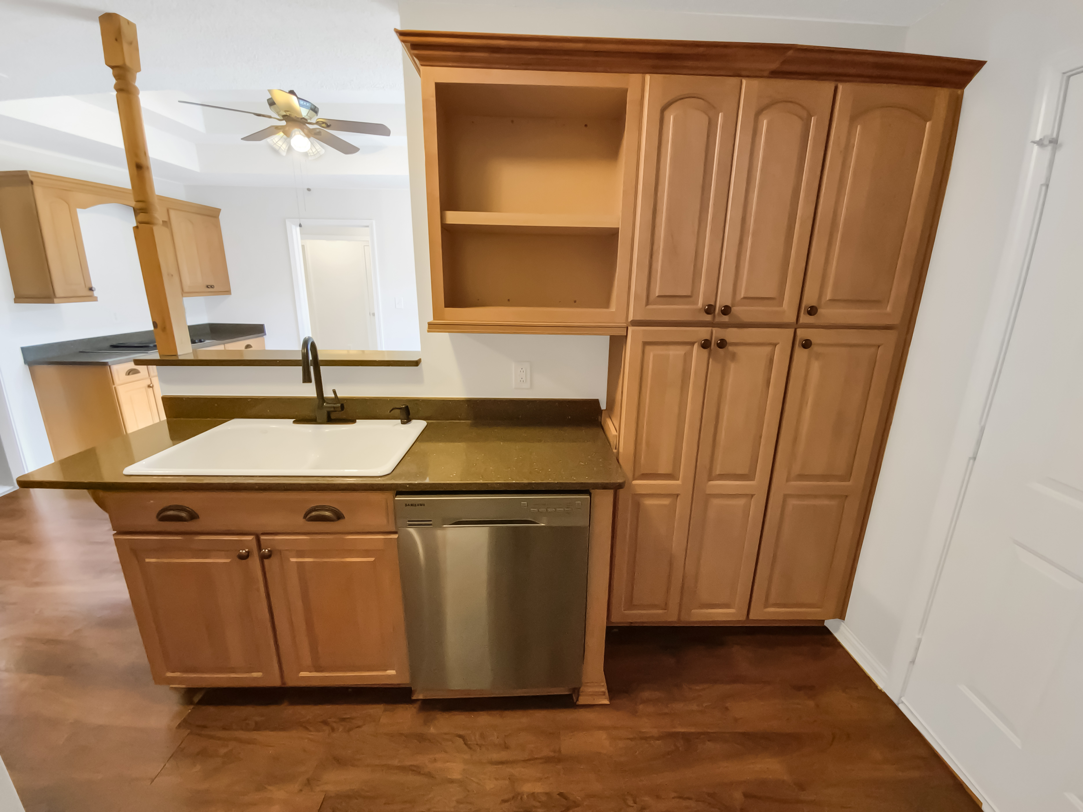 Photo 10 of 19 of 131 Morningside Dr, Jackson, GA